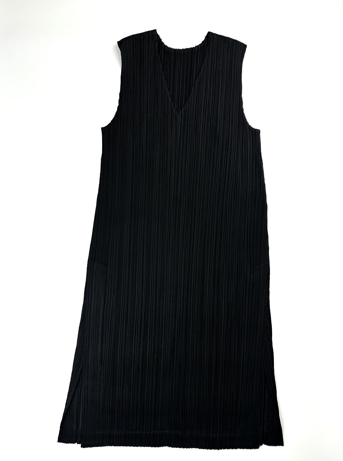 Pleats Please Issey Miyake PLEATS PLEASE Issey Miyake Pleated Midi Dress Size ONE SIZE - 1 Thumbnail