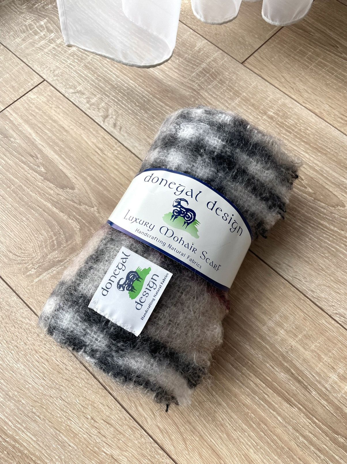 Aran Isles Knitwear NEW Donegal Design Mohair Wool Blend Scarf Handcrafted Size ONE SIZE - 3 Thumbnail