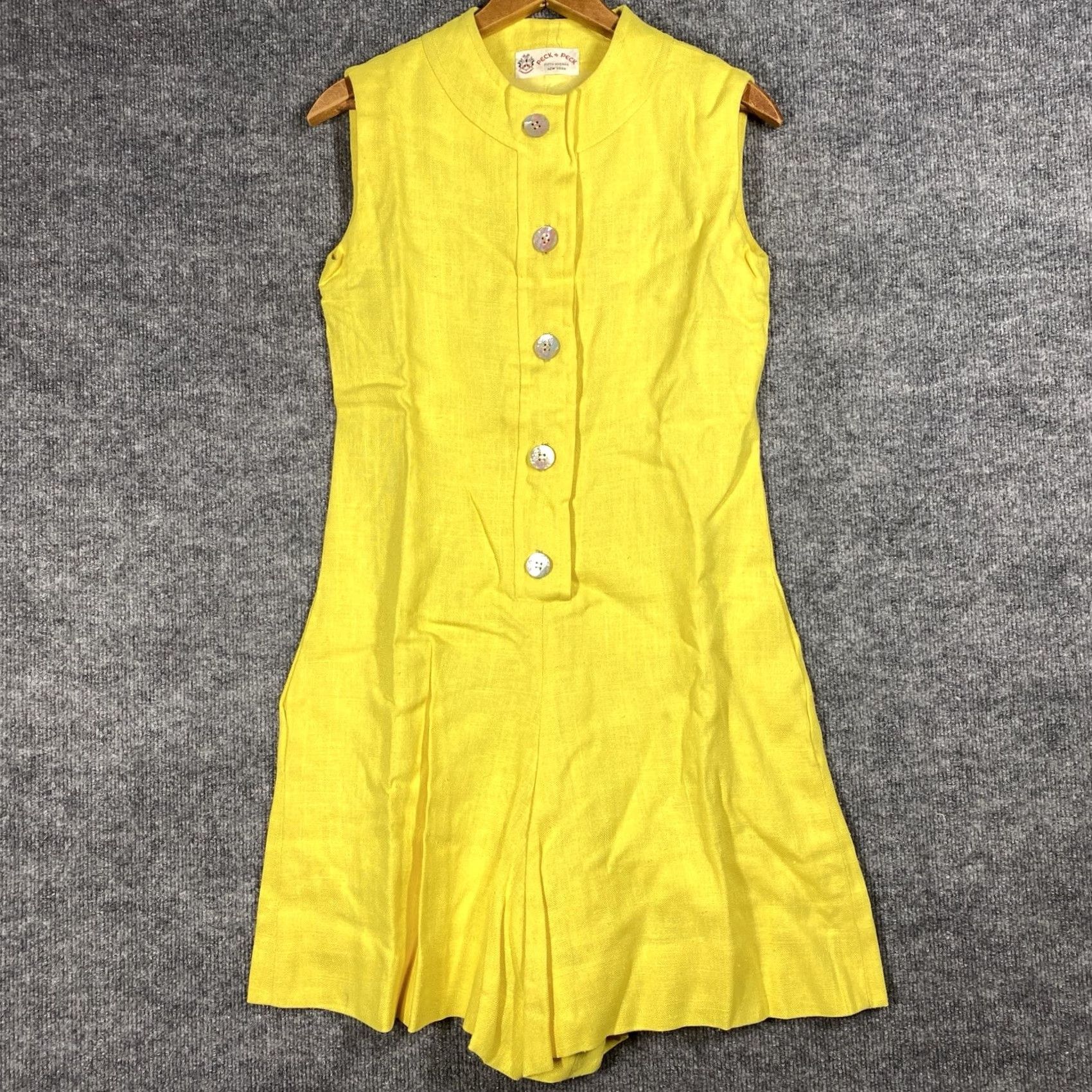 Vintage VINTAGE Peck & Peck Linen Jumpsuit Shirt Dress Mod GoGo 60s Yellow 1960s 13 Adult? Size 34" / US 12 / IT 48 - 2 Thumbnail