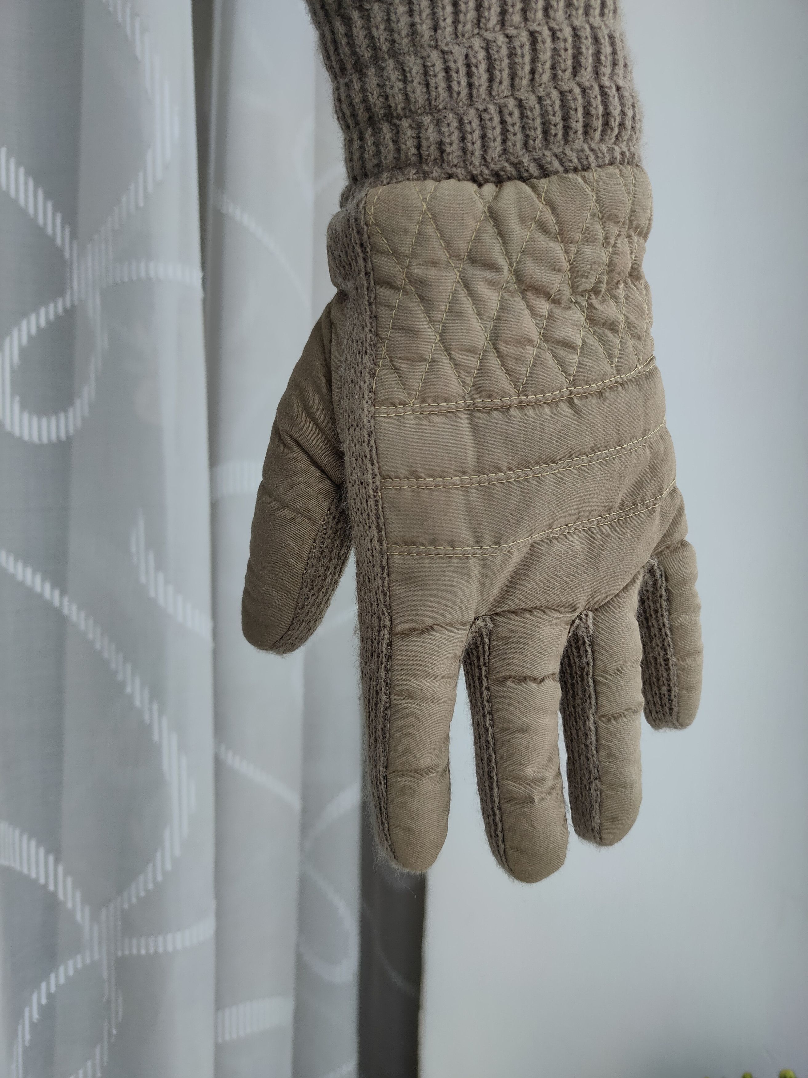 Japanese Brand Vintage Y2K Winter Gloves Hong Kong M Men's Gloves Size ONE SIZE - 6 Thumbnail