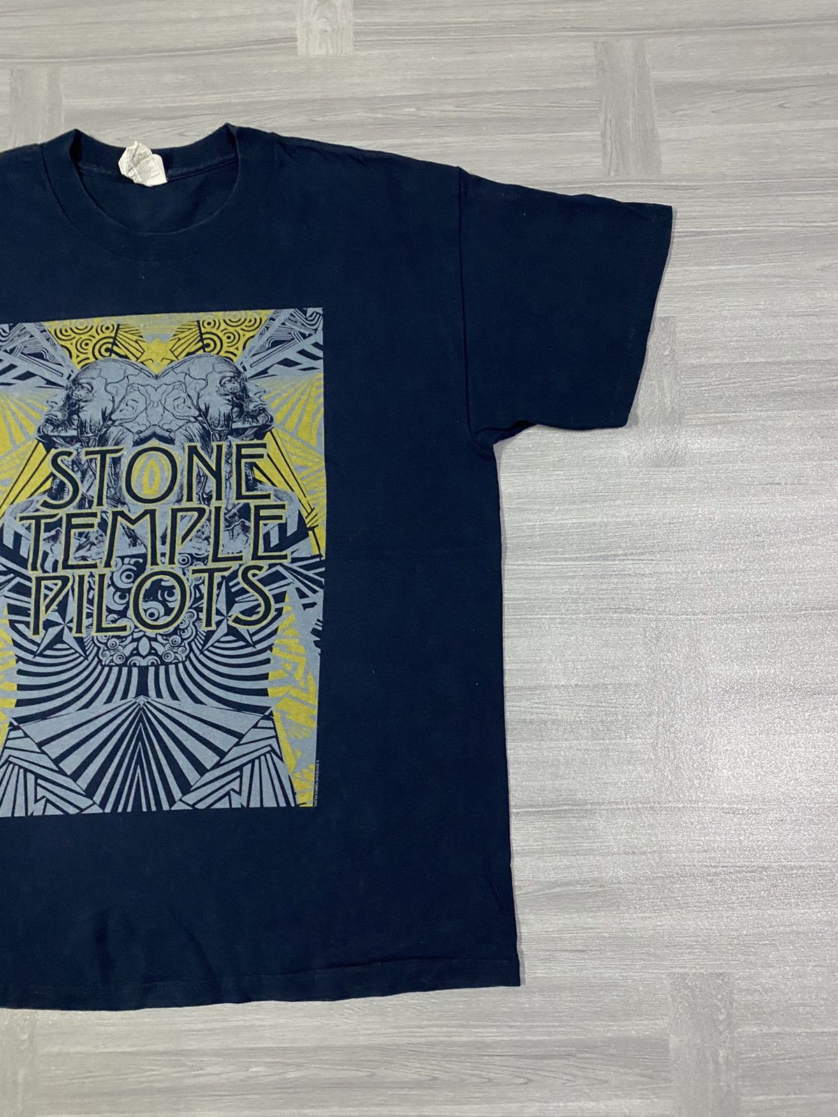 Band Tees Vintage 2010 Stone Temple Pilots Concert Size US L / EU 52-54 / 3 - 4 Thumbnail