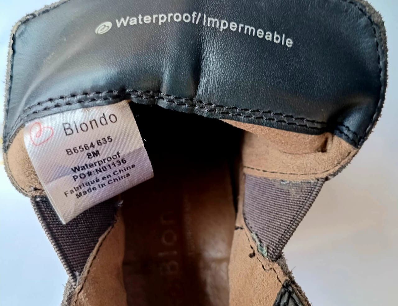 Blondo Blondo Size 8 Irving Waterproof Suede Leather Wedge Size US 8 / IT 38 - 5 Thumbnail