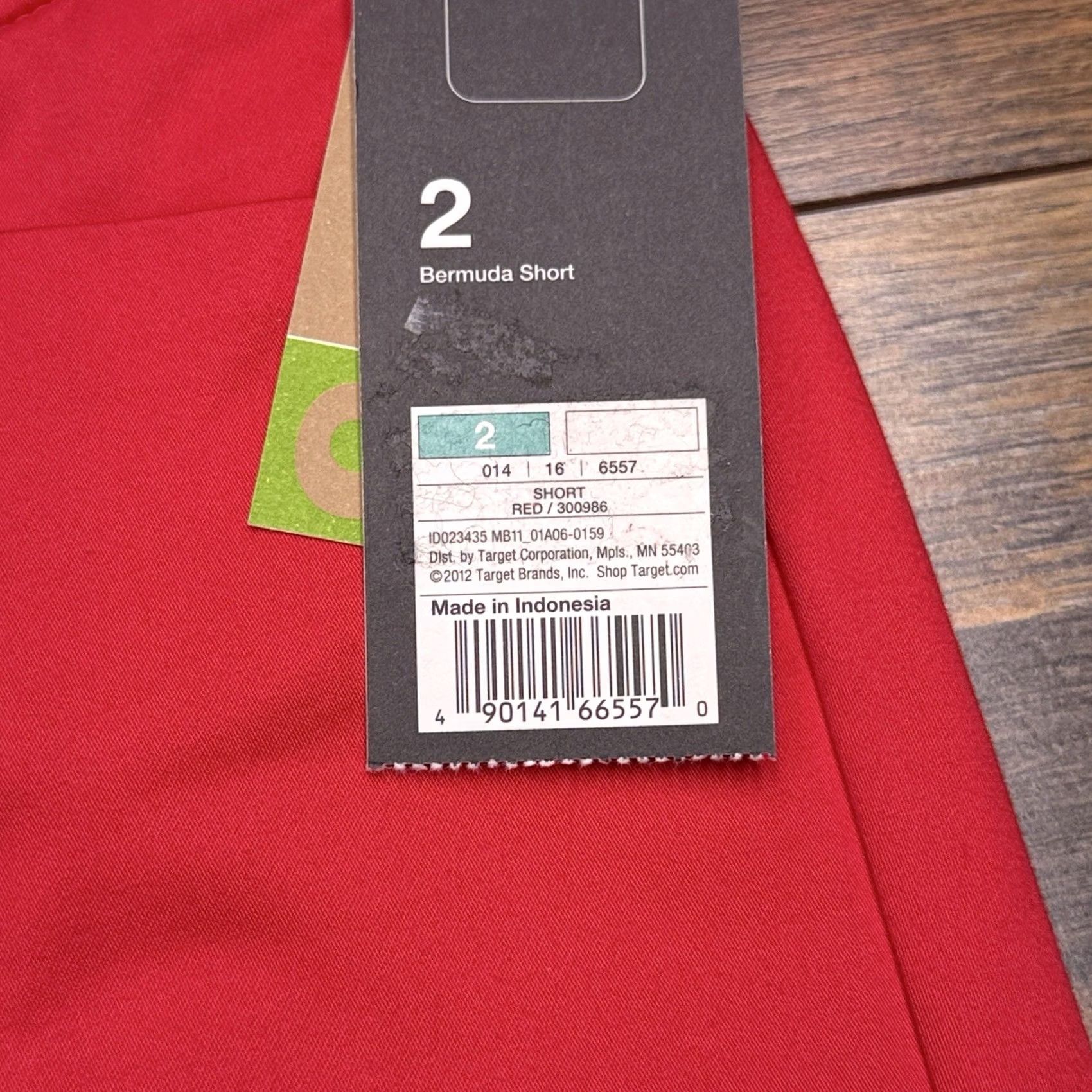 Mossimo Mossimo Bermuda Shorts Womens 2 Red Mid Rise Stretch Casual Travel Knit Cotton Spandex Logo Zip Pocket 10.5 Inseam Regular Modern Vintage No N/A Size 26" / US 2 / IT 38 - 6 Thumbnail