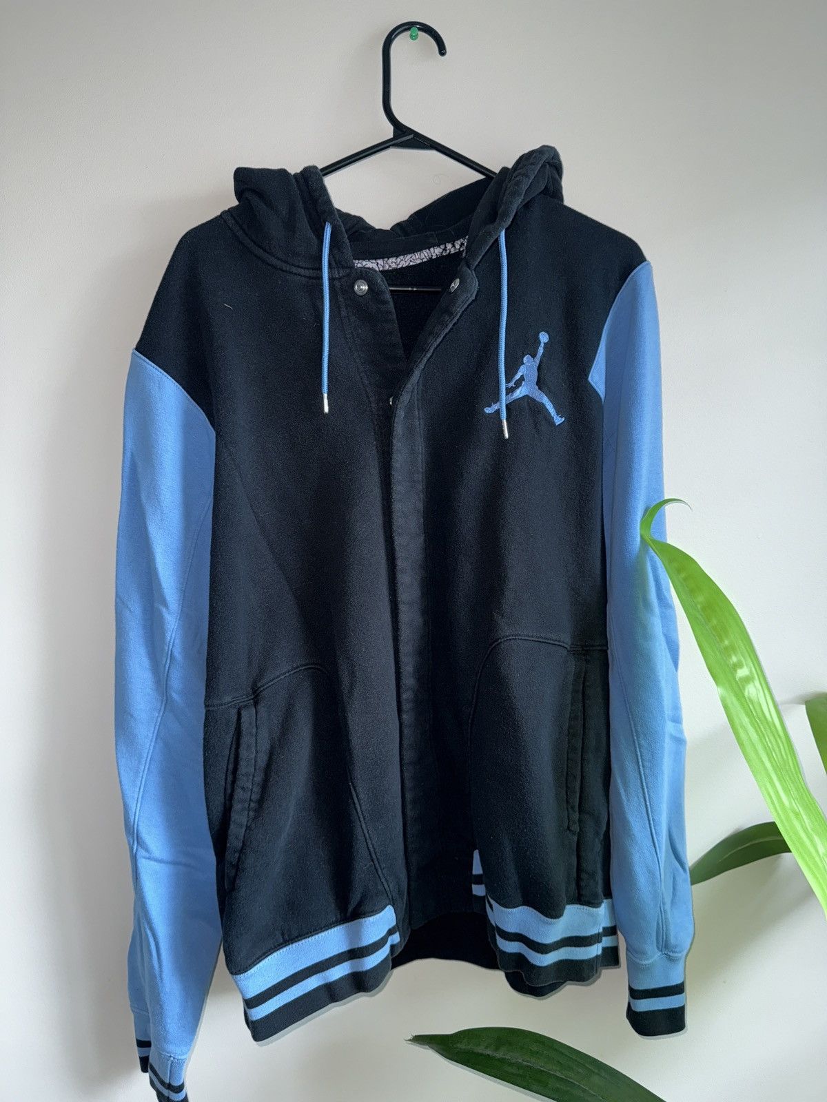 Jordan Brand Jordan button up hoodie Size US XL / EU 56 / 4 - 1 Thumbnail