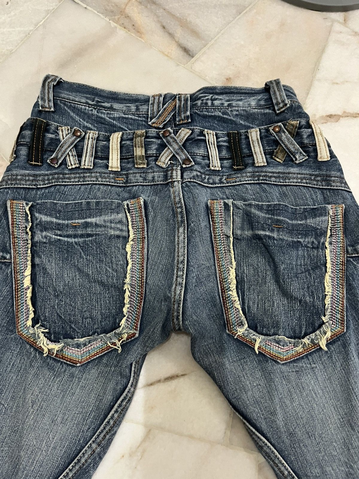 Japanese Brand DOUBLE WAIST DOMINATE HANDCRAFTED DISTRESED DENIM Size US 28 / EU 44 - 9 Thumbnail