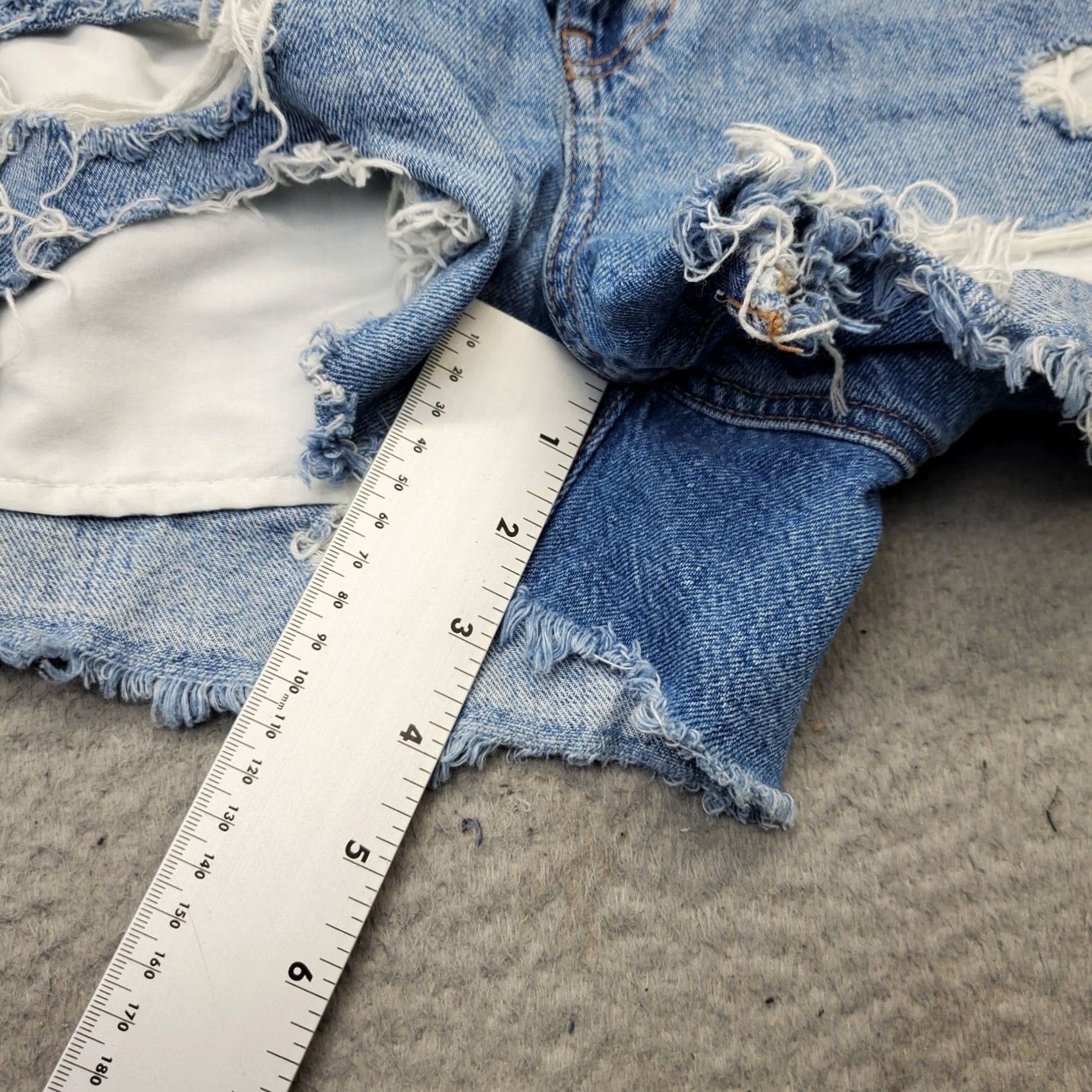 American Eagle Outfitters American Eagle Outfitters Womens 2 Blue Denim 5-Pocket Design Mom Shorts Size 26" / US 2 / IT 38 - 5 Thumbnail