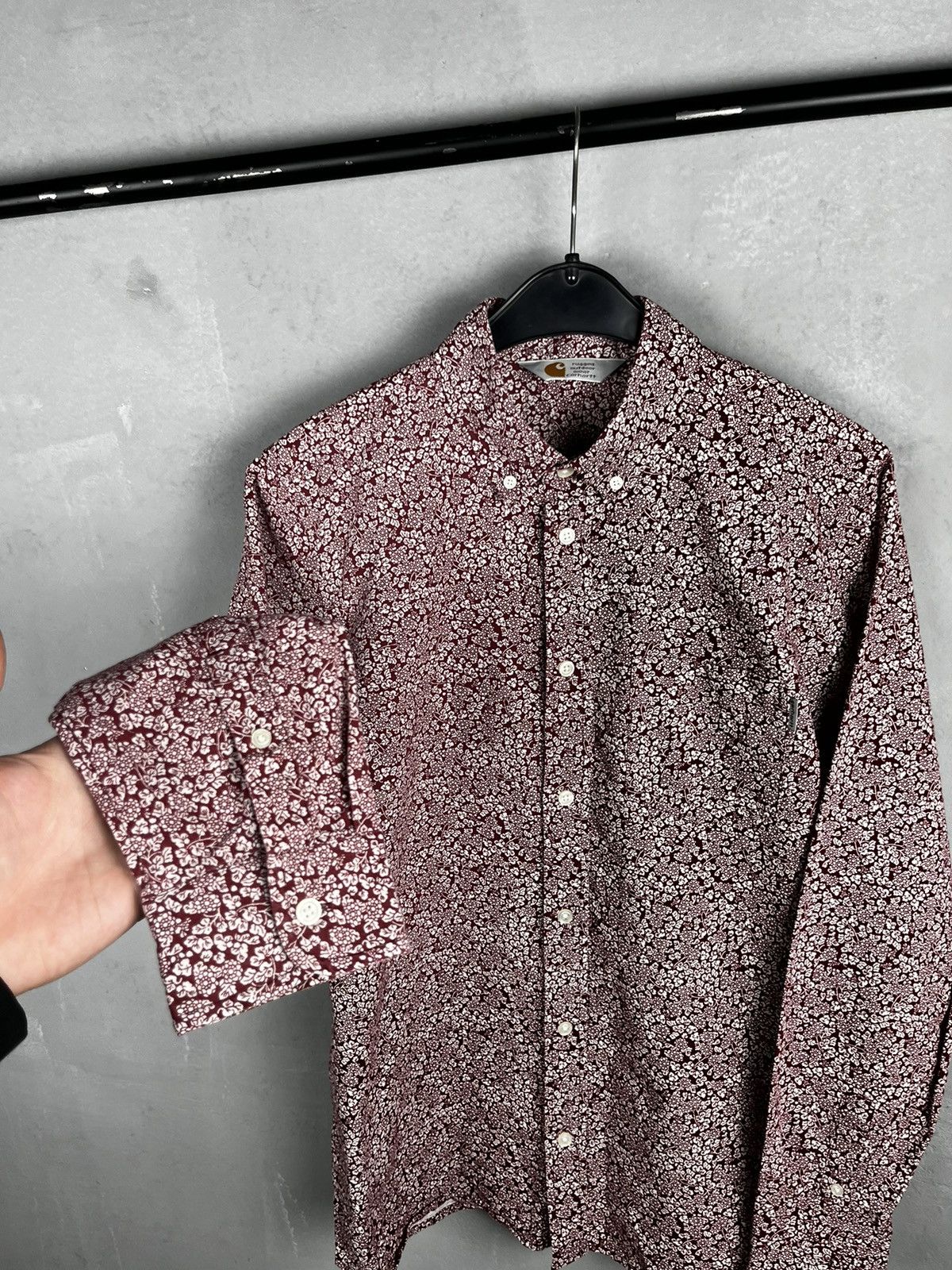 Carhartt × Carhartt Wip Carhartt Shirt with flowers size M Size US M / EU 48-50 / 2 - 7 Thumbnail