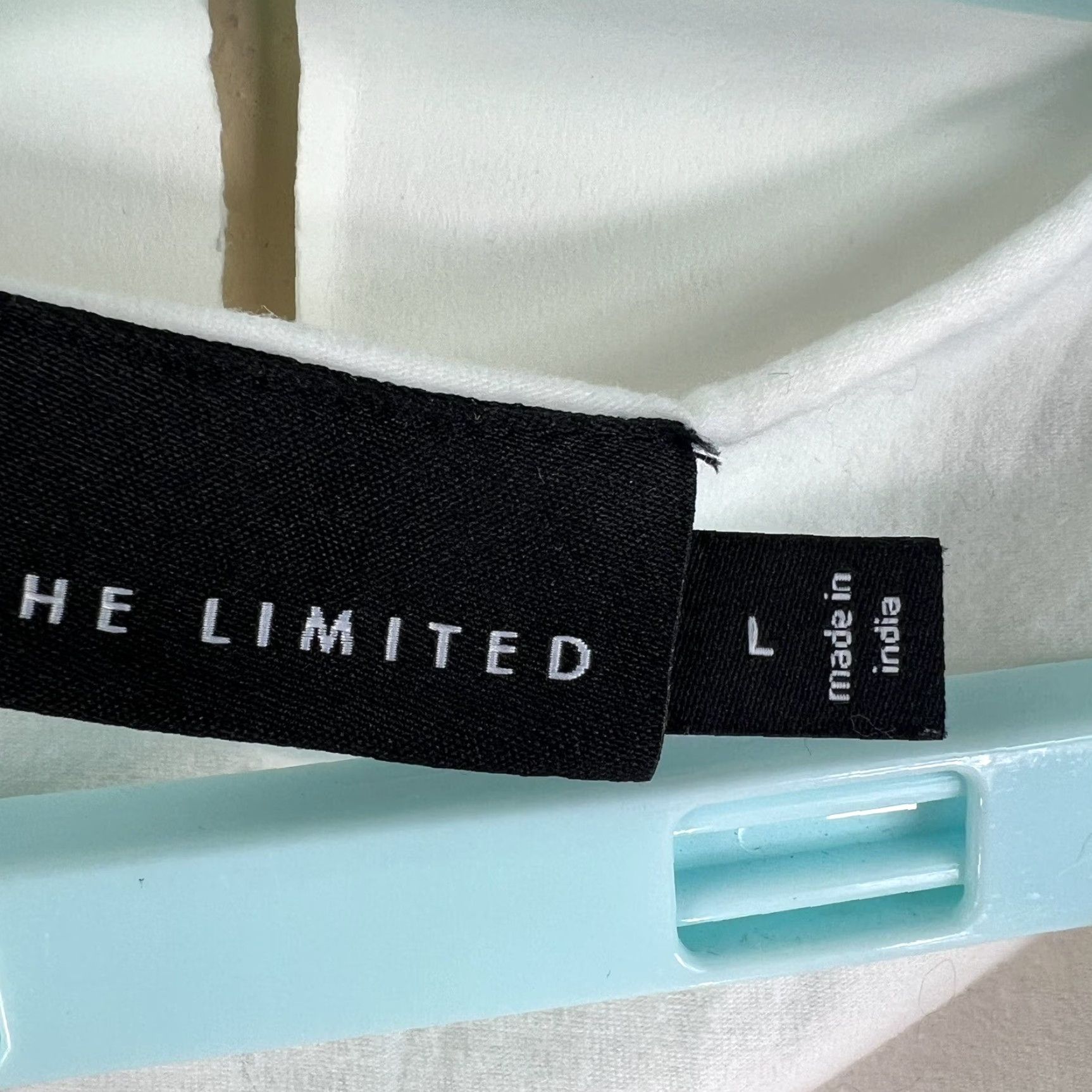 Vintage The Limited Sequined V-Neck Knit Top Juniors Size L White Casual T-Shirt Womens Size L / US 10 / IT 46 - 4 Thumbnail