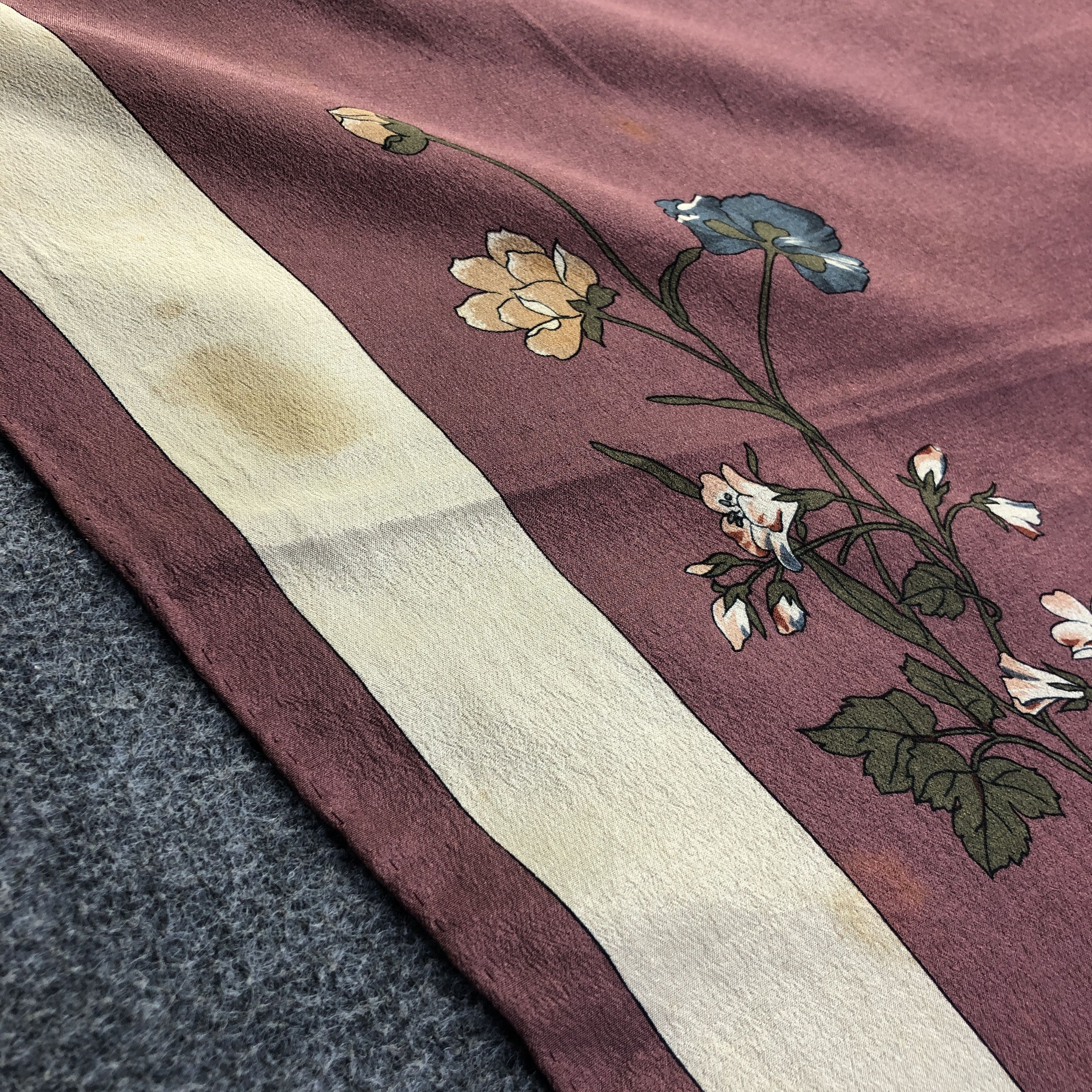 Vintage Belle Mariee Floral Hand Rolled Silk Scarf M968 Size ONE SIZE - 8 Thumbnail