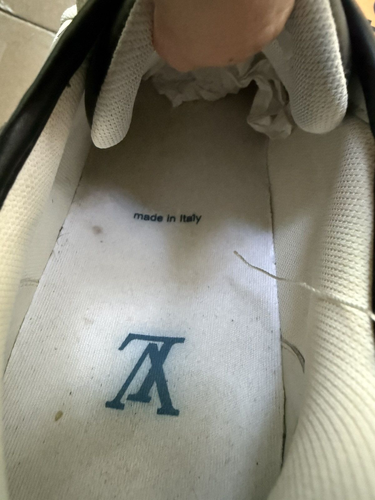 Louis Vuitton Louis Vuitton Black White Blue SS21 Upcycled Trainer Sneaker Size US 9.5 / EU 42-43 - 7 Thumbnail