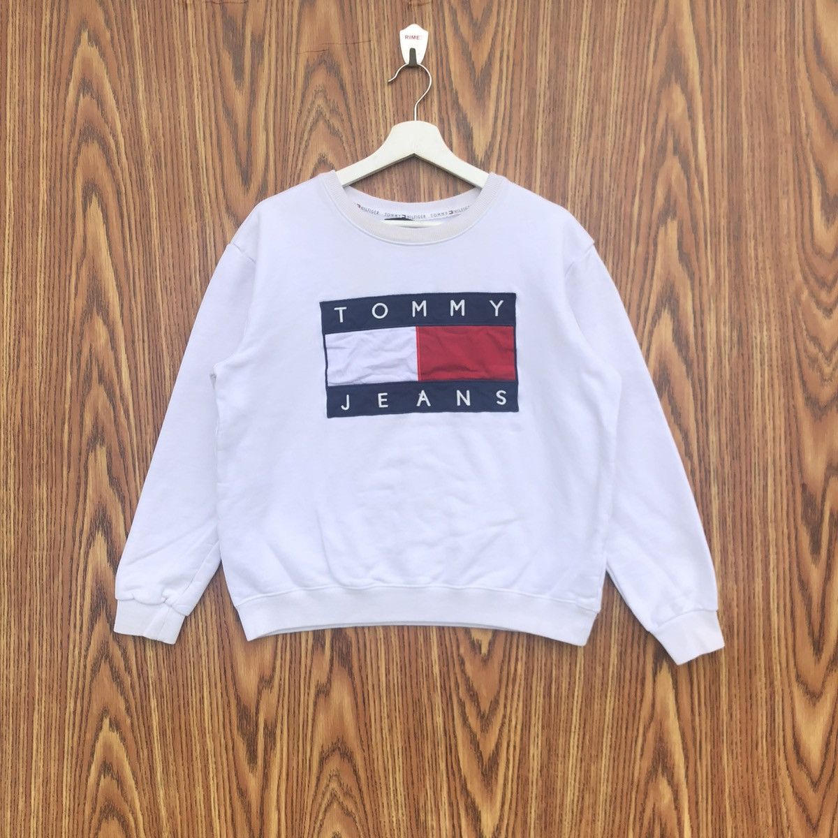 Tommy Hilfiger Vintage Tommy Hilfiger Jeans Sweatshirt Crewneck Size US M / EU 48-50 / 2 - 1 Thumbnail