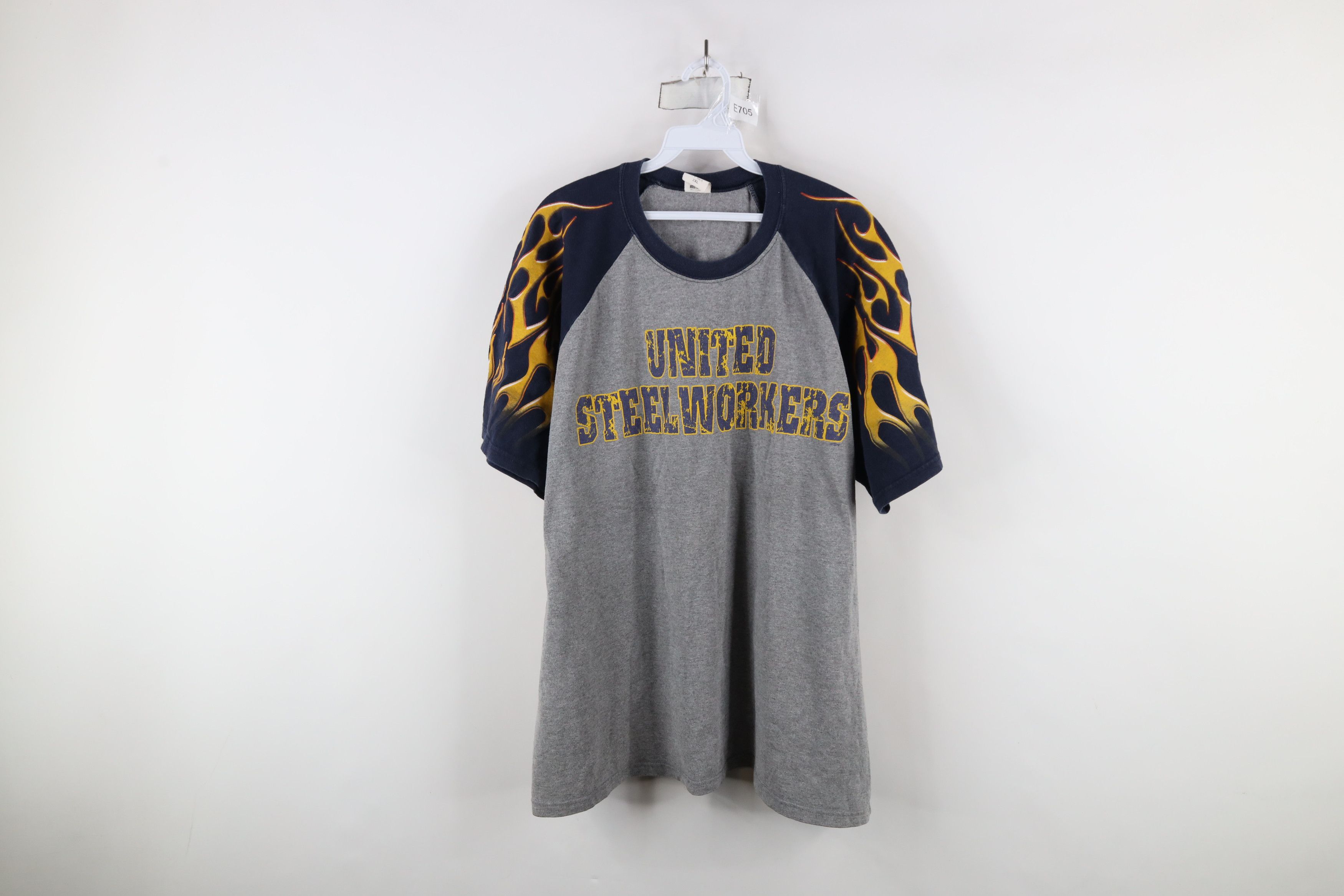 Vintage Vintage 90s Union Made United Steel Workers T-Shirt Gray USA Size US XL / EU 56 / 4 - 1 Thumbnail