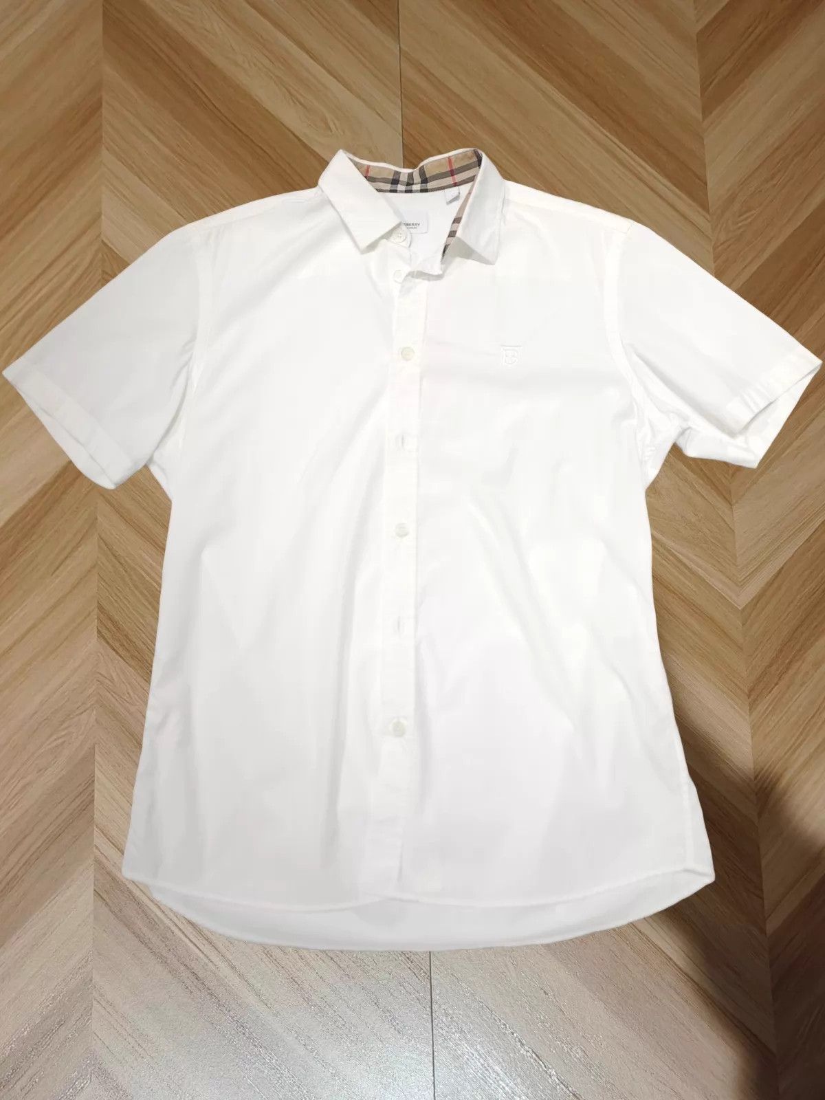 Burberry Burberry 99 New Short-Sleeve Shirt L Size US L / EU 52-54 / 3 - 1 Thumbnail