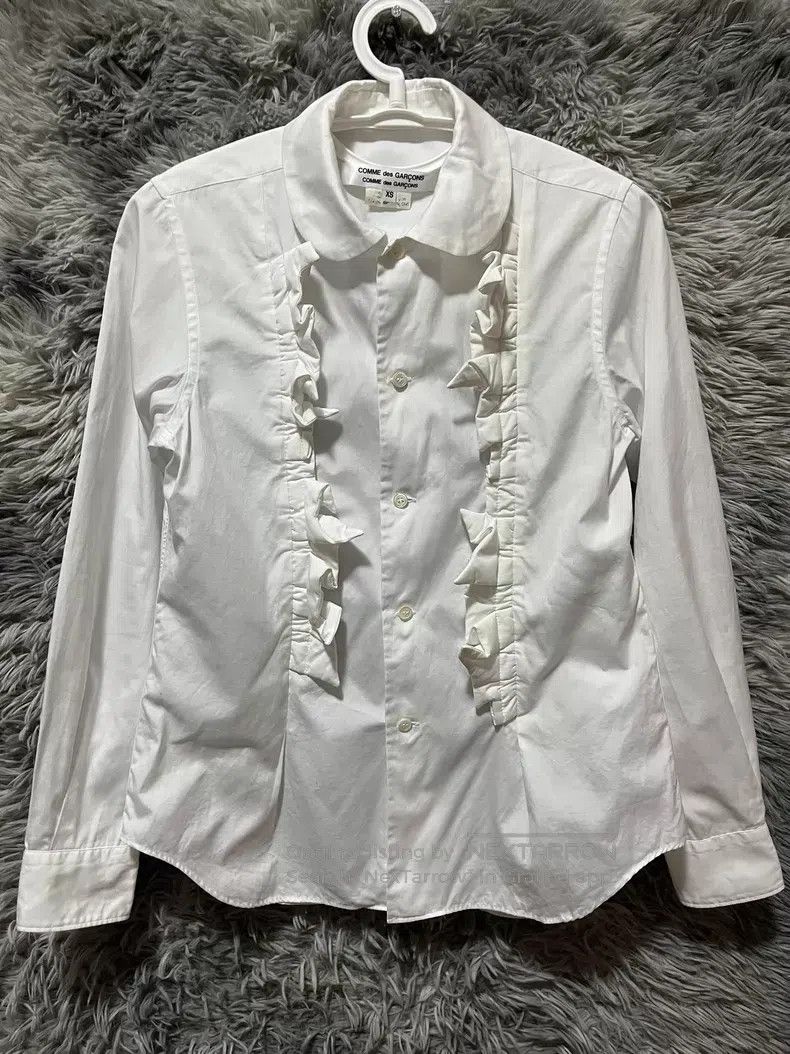 Comme des Garcons Comme Des Garcons Ruffled Shirt Size XS / US 0-2 / IT 36-38 - 1 Thumbnail