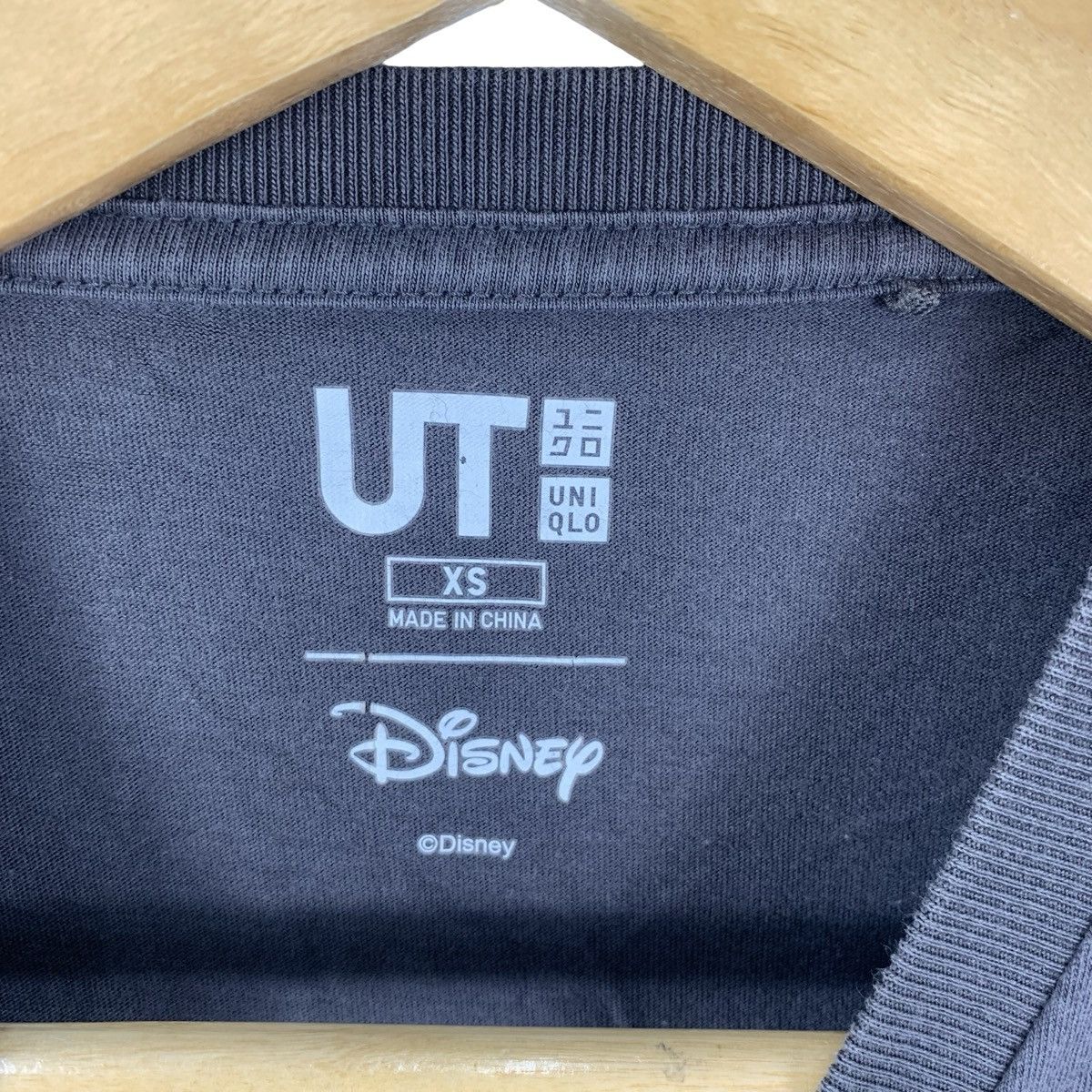 Uniqlo UNIQLO x DISNEY PINOCCHIO Fairy Tales Book Tee Shirt Top Size XS / US 0-2 / IT 36-38 - 7 Thumbnail