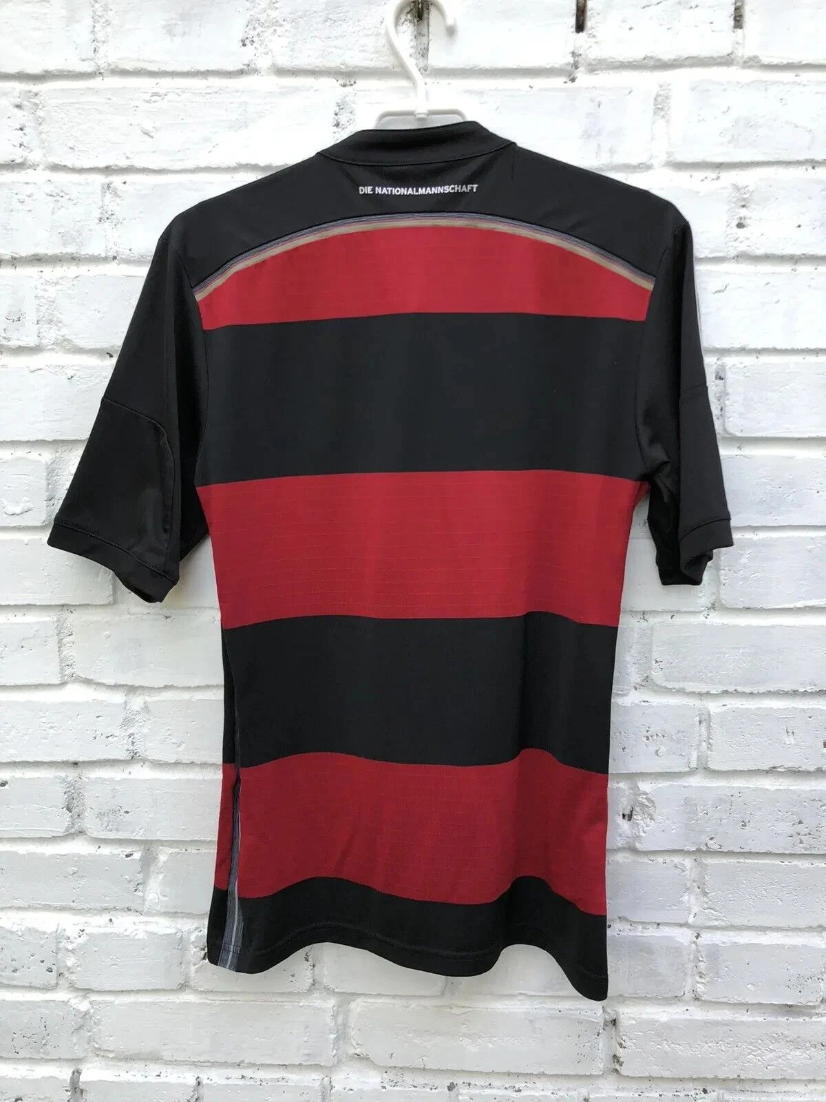Adidas GERMANY NATIONAL TEAM 2014 2015 AWAY FOOTBALL JERSEY SOCCER Size US S / EU 44-46 / 1 - 3 Thumbnail