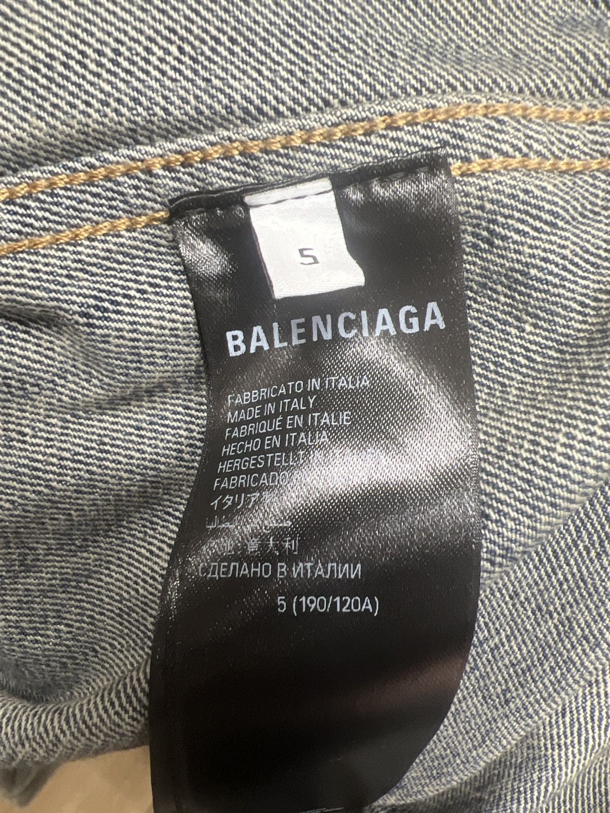Balenciaga Balenciaga Rhinestone Burnt Logo Denim Jacket Size US XXL / EU 58 / 5 - 5 Thumbnail
