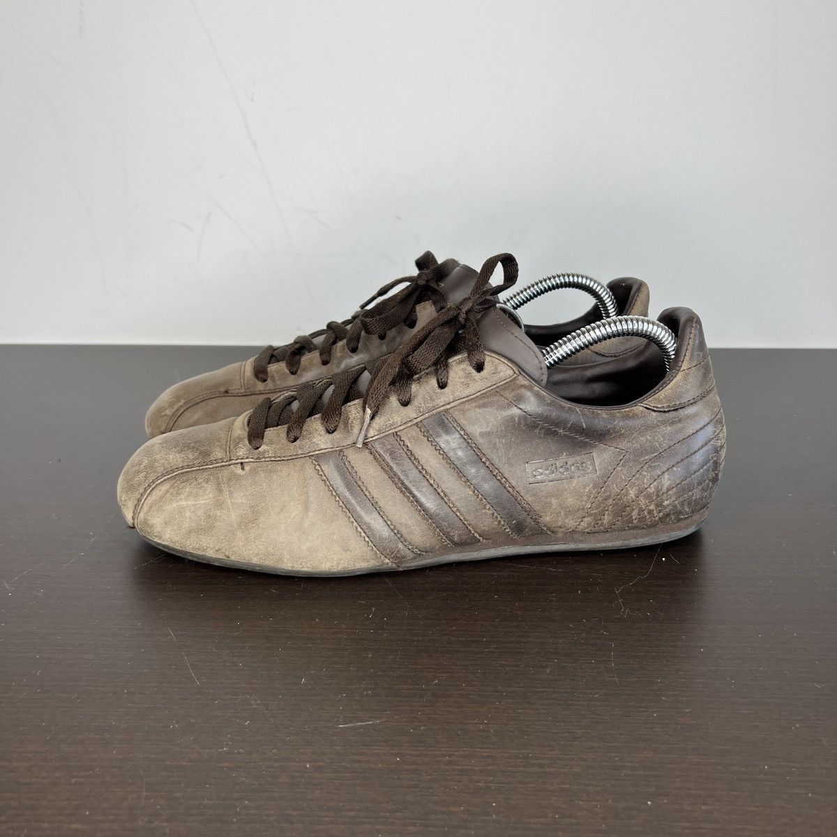 Adidas Rare Vintage Adidas Brown Leather Low Sneakers Size US 9 / EU 42 - 1 Thumbnail