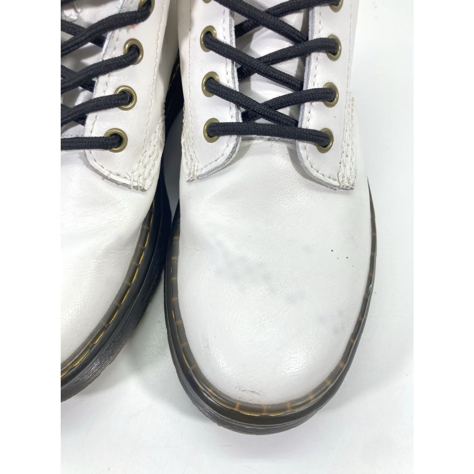 Dr. Martens Doc Martens Zavala Ankle Boots Women Size 8 White Leather Lace Up Casual 8 Eye Size US 8 / IT 38 - 4 Thumbnail