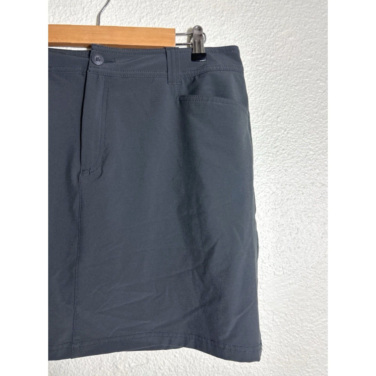 Eddie Bauer Eddie Bauer Women’s Adventurer 2.0 Skort Skort Gray XS? Wait Size 36" / US 14 / IT 50 - 2 Thumbnail
