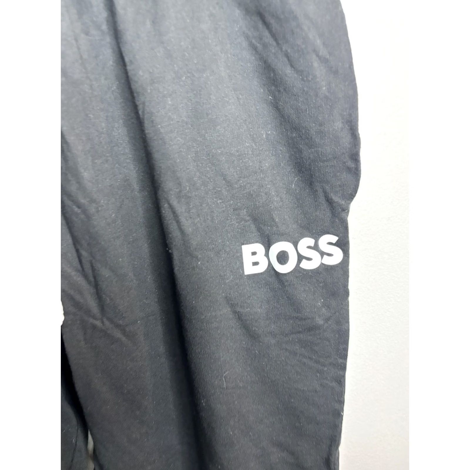 Vintage BOSS Sweatpants Mens XL Black Tapered Joggers Lounge Athletic Pants Pull On Ribbed Cuffs White Logo 29in Inseam Drawstring Regular Waist Size US 36 / EU 52 - 2 Thumbnail
