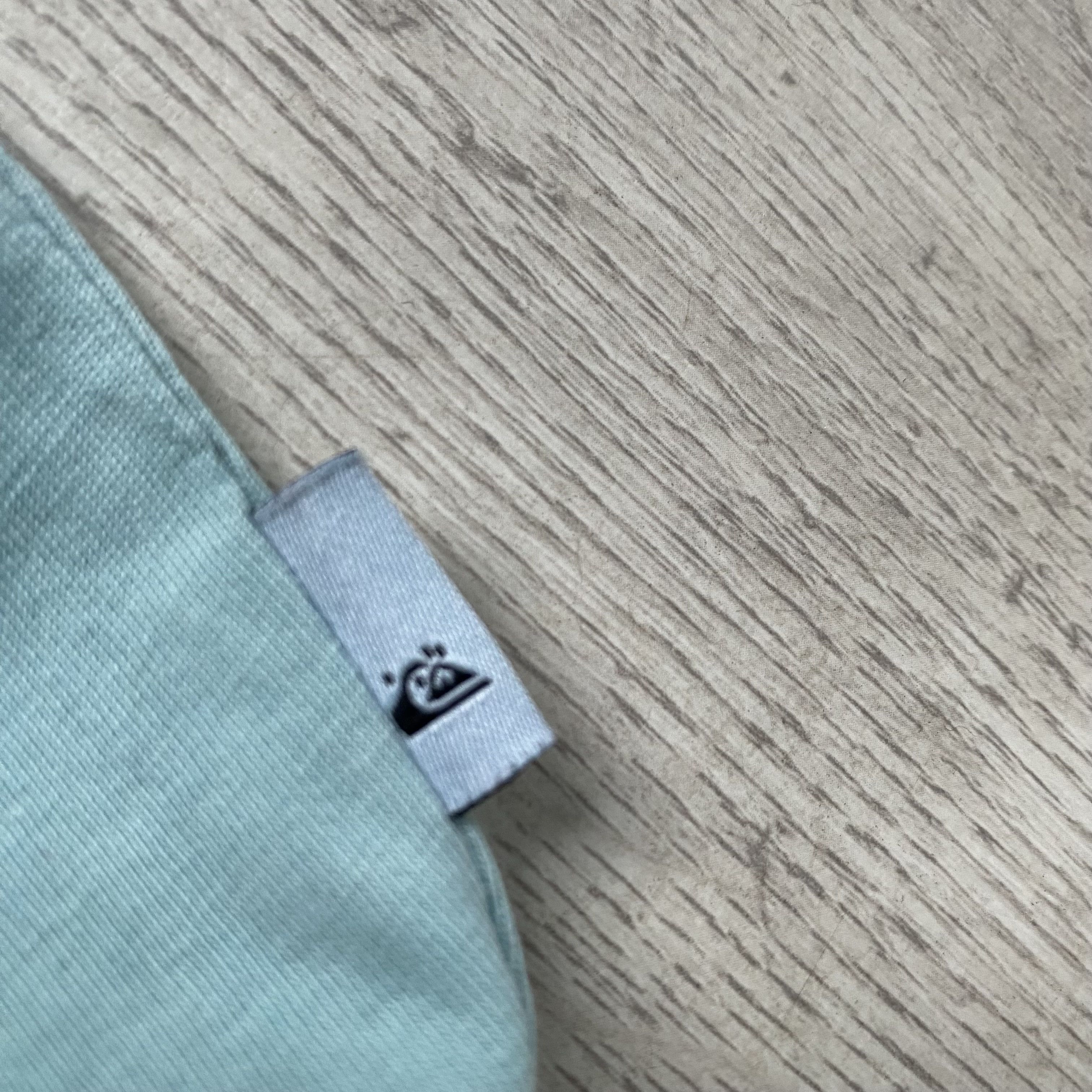 Quiksilver 🏄🏽‍♂️ Quicksilver logo tee surfing team t-shirt Size US S / EU 44-46 / 1 - 8 Thumbnail