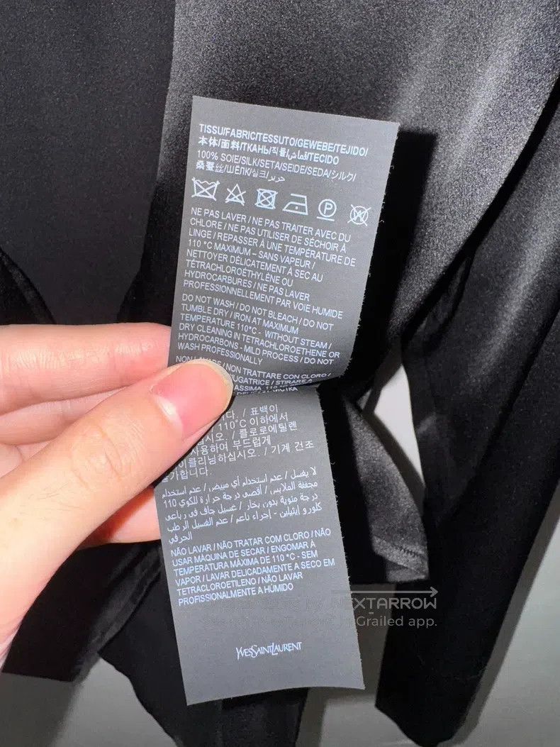 Saint Laurent Paris Saint Laurent Paris Mulberry Silk Black Warrior Deep V-Nec Size XS / US 0-2 / IT 36-38 - 7 Thumbnail