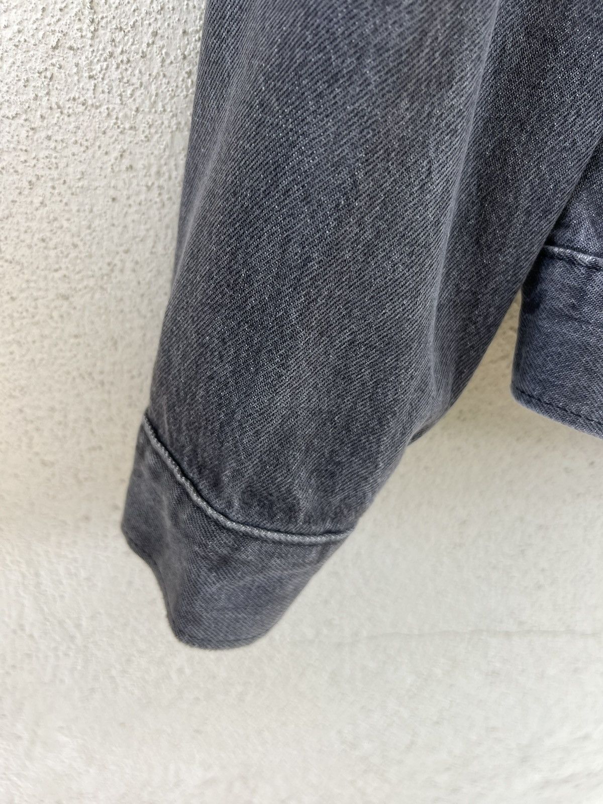 Levi's Vintage 80s Levi’s 75505 Faded Black Denim Trucker Jacket Size US S / EU 44-46 / 1 - 6 Thumbnail
