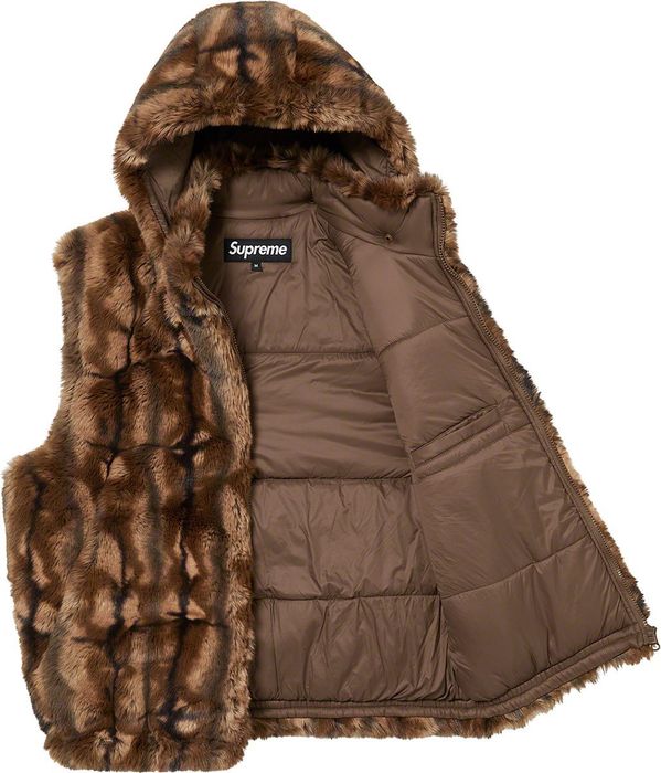 Supreme Faux Fur Hooded Vest L black-