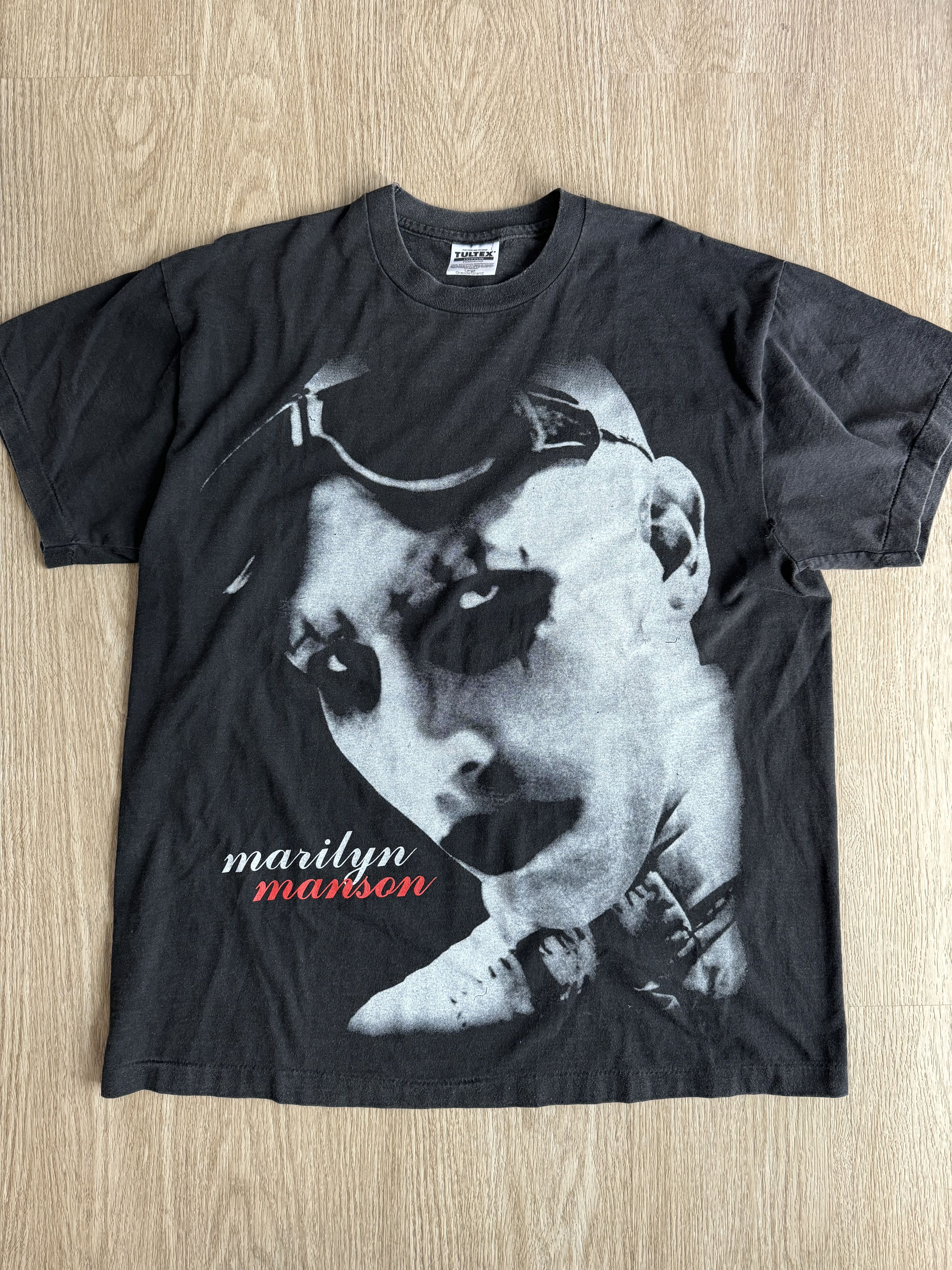 Vintage Marilyn Manson No Time To Discriminate Single Stitch Tee Size US L / EU 52-54 / 3 - 1 Thumbnail
