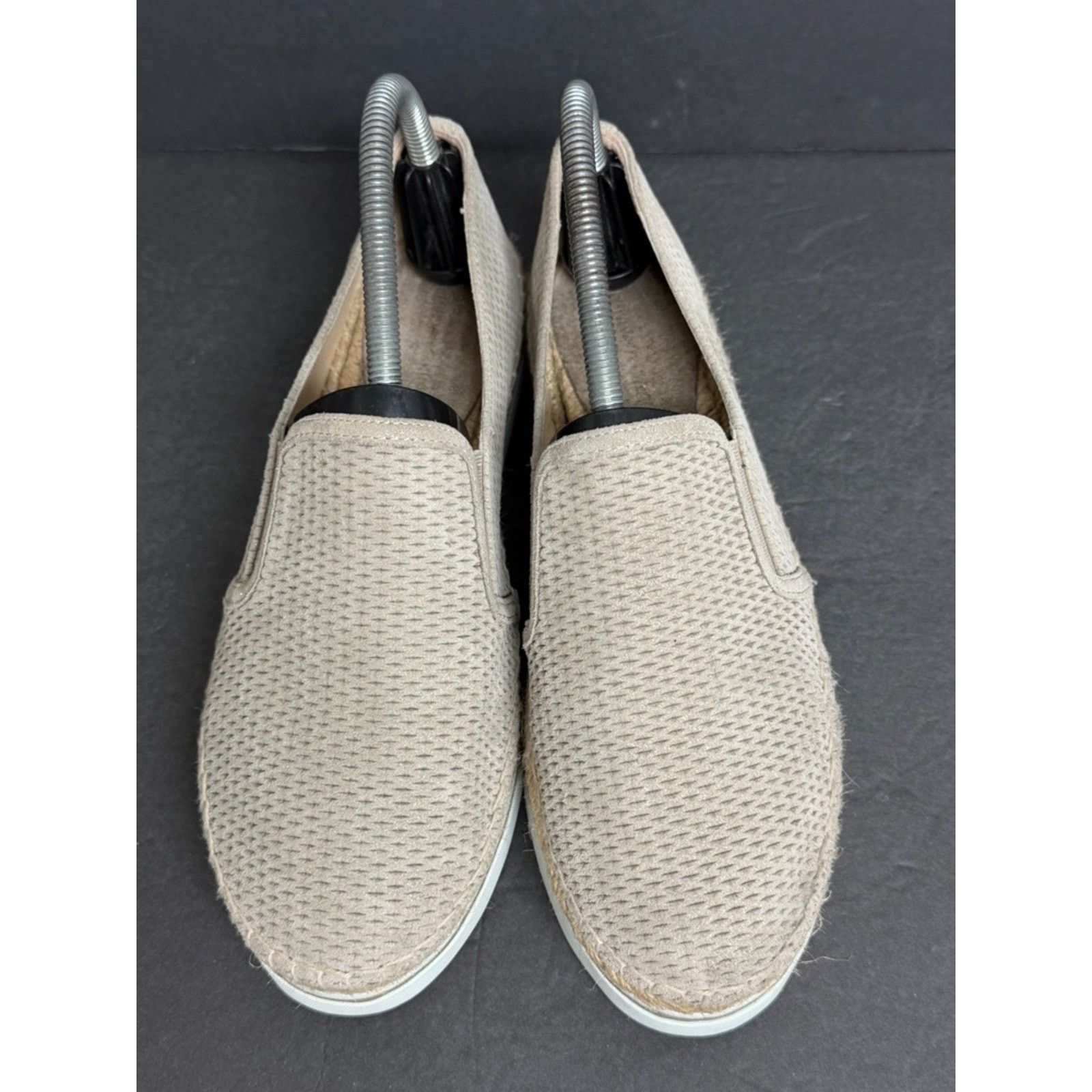 Jimmy Choo Jimmy Choo Beige Suede Shimmer Platform Loafer Flat 38.5 Size US 8.5 / IT 38.5 - 6 Thumbnail