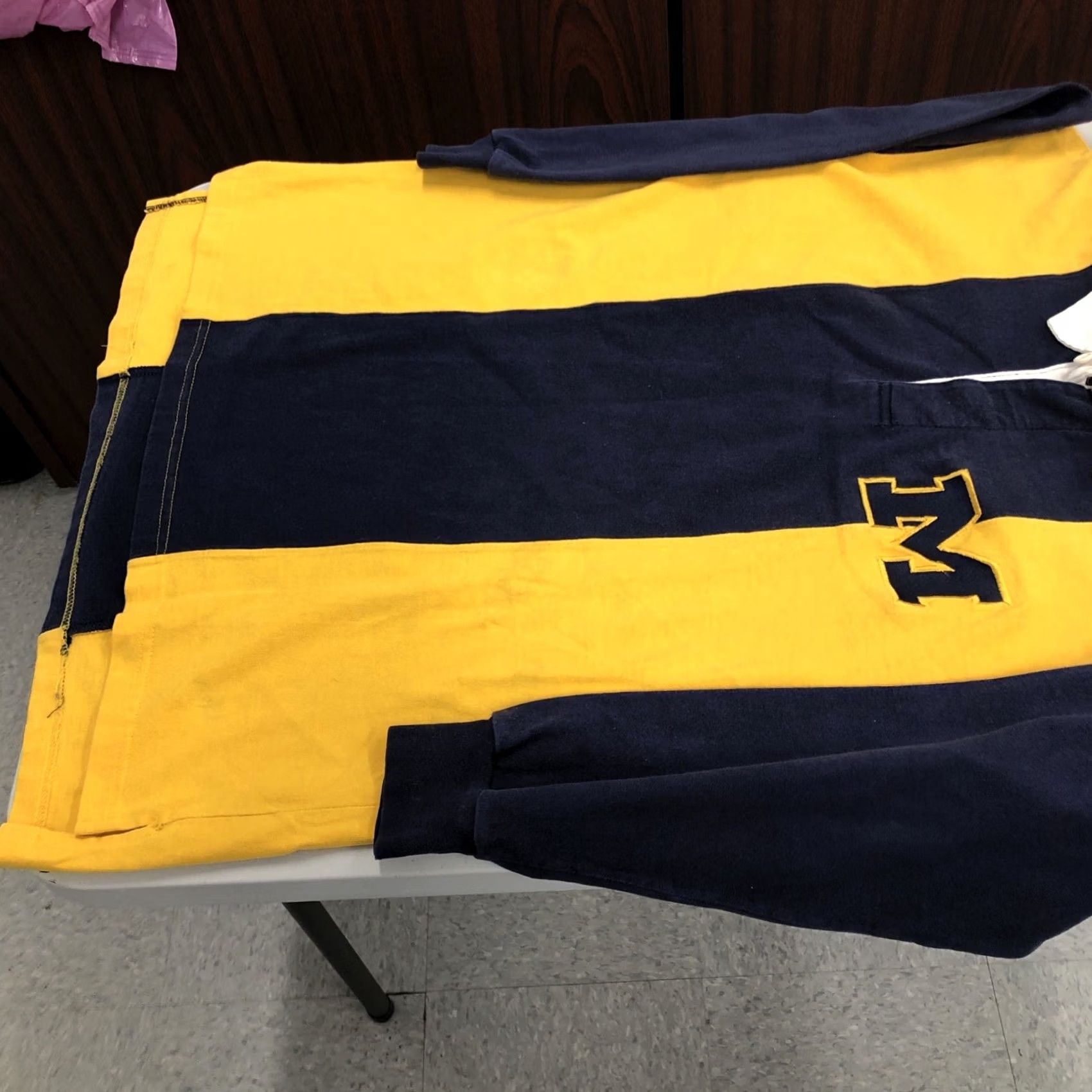 Vintage VINTAGE The Game Michigan Long Sleeve Rugby Polo Shirt Mens L Yellow Blue Striped Size US L / EU 52-54 / 3 - 6 Thumbnail