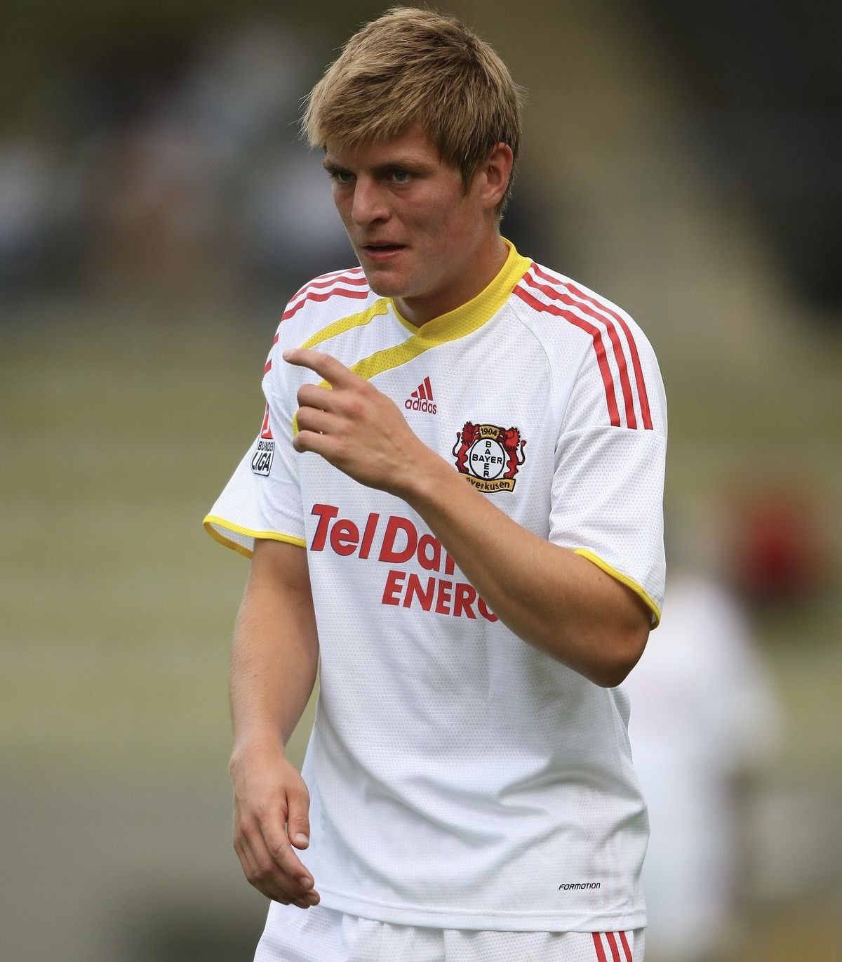 Adidas × Vintage 2009 2010 Bayer Leverkusen Adidas Away Kit Soccer Jersey Tee Size US XXL / EU 58 / 5 - 2 Thumbnail