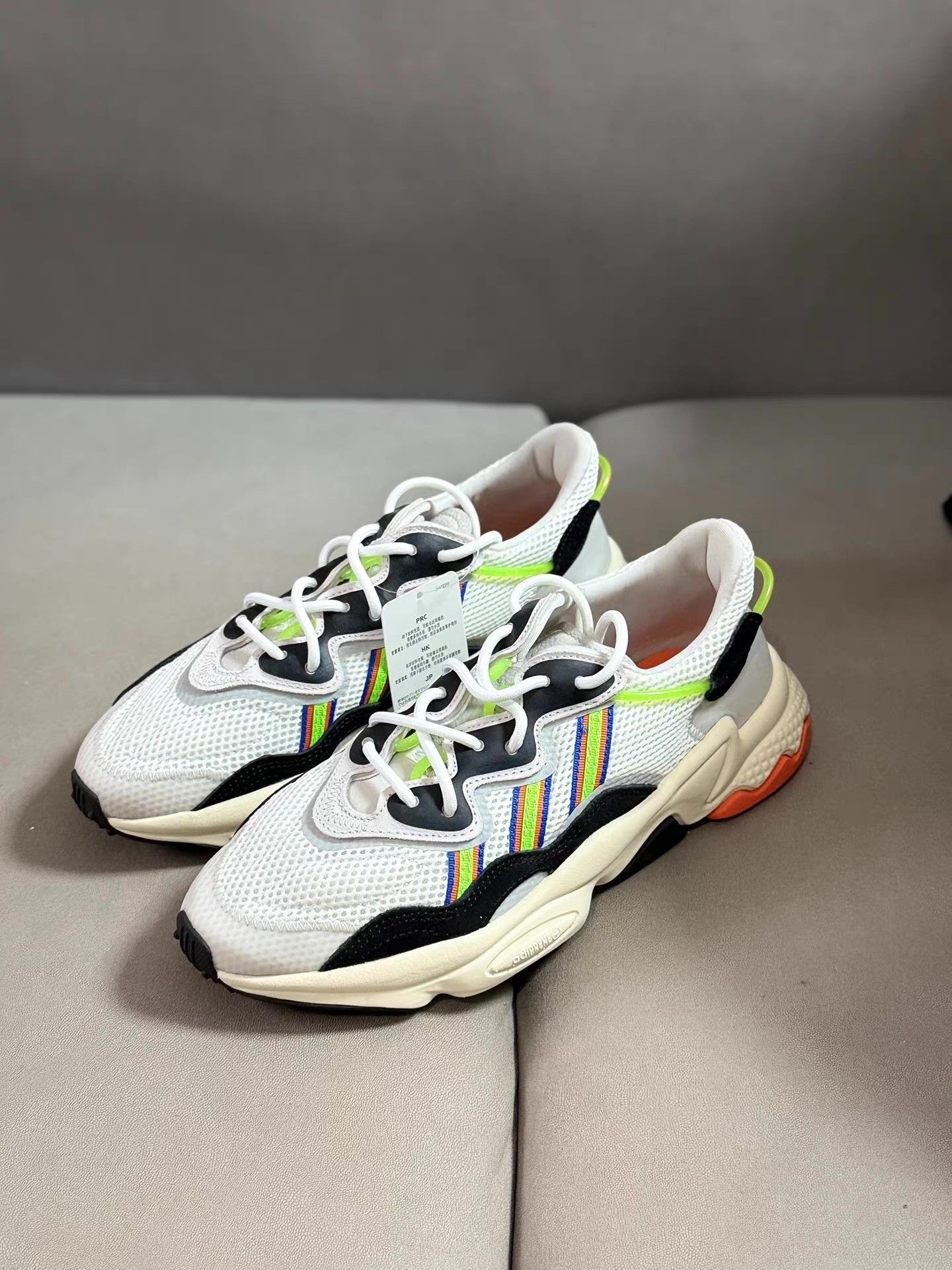Adidas Adidas Originals Ozweego men's casual sneakers Ｑ20 Size US 7.5 / EU 40-41 - 1 Thumbnail
