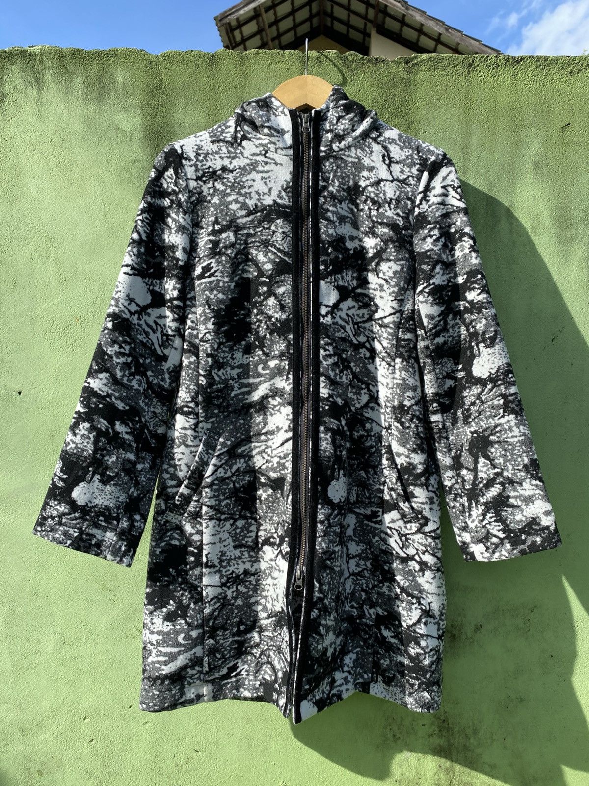 Japanese Brand Raymayers Fabric From ITALY Monochrome Jacket Zip Hoodie Size US M / EU 48-50 / 2 - 1 Thumbnail