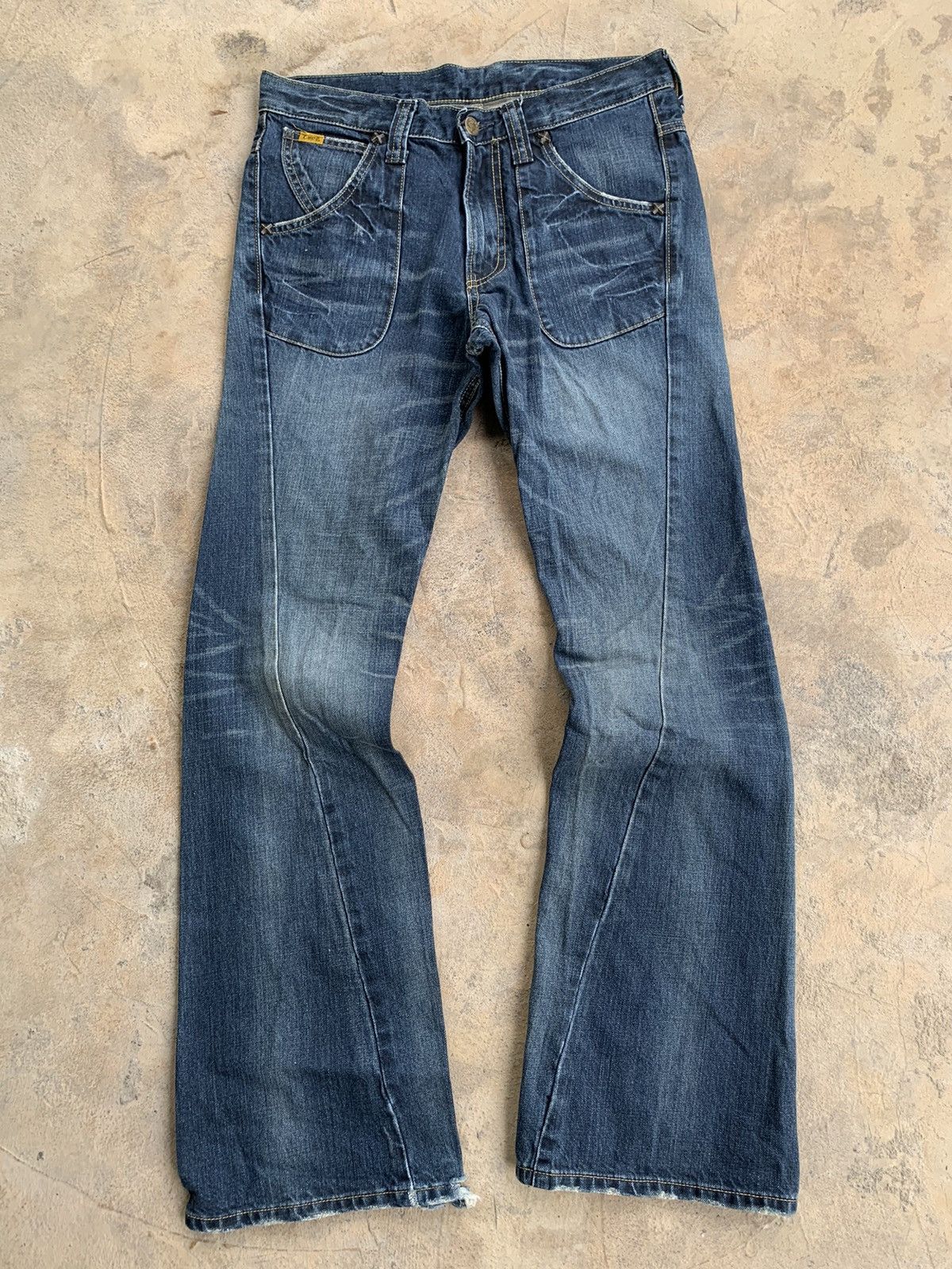 image of Raiders Flare Distressed Denim in Blue, Men's (Size 31)