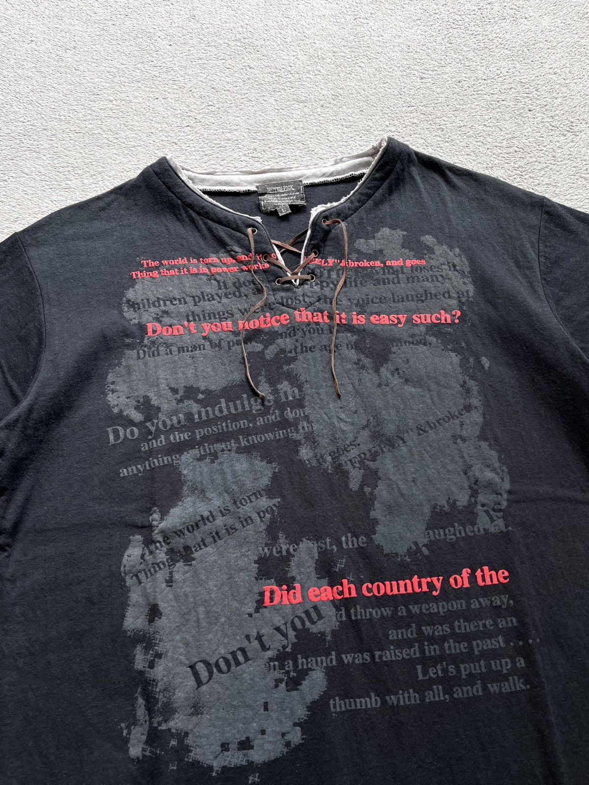 Japanese Brand Y2k Moven-Pick Laces up Poem T.shirt Size US L / EU 52-54 / 3 - 3 Thumbnail