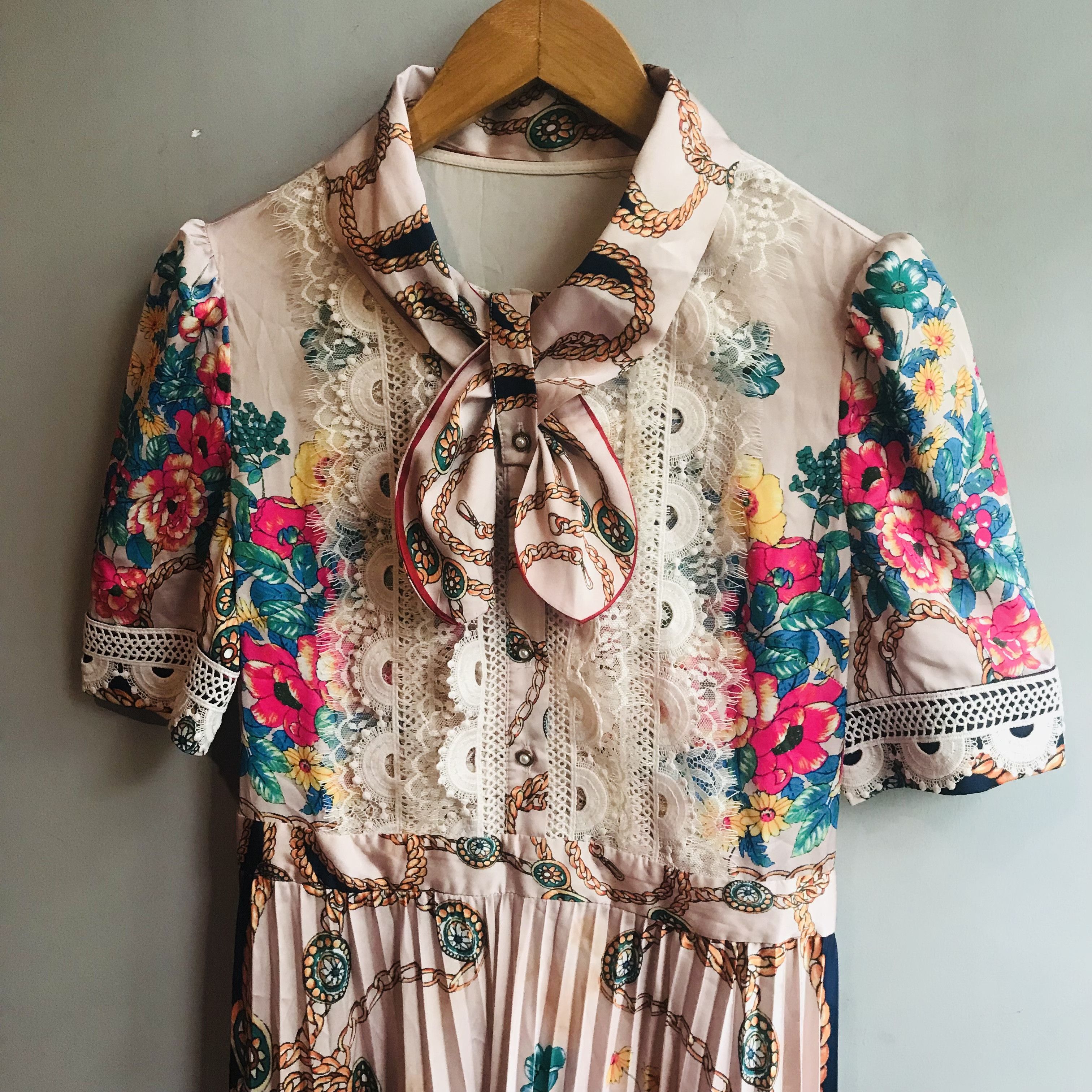 Vintage Vintage Floral Pleated Maxi Dress Size L / US 10 / IT 46 - 3 Thumbnail