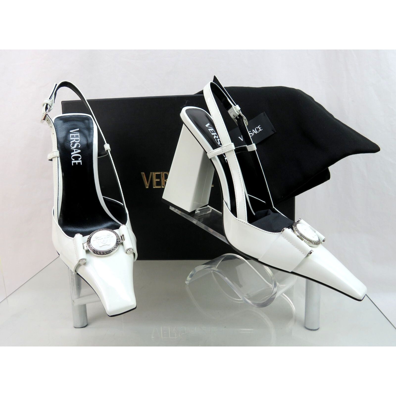 Versace VERSACE WHITE PATENT LEATHER MEDUSA HEAD SANDALS PUMPS 37.5 Size US 7.5 / IT 37.5 - 4 Thumbnail