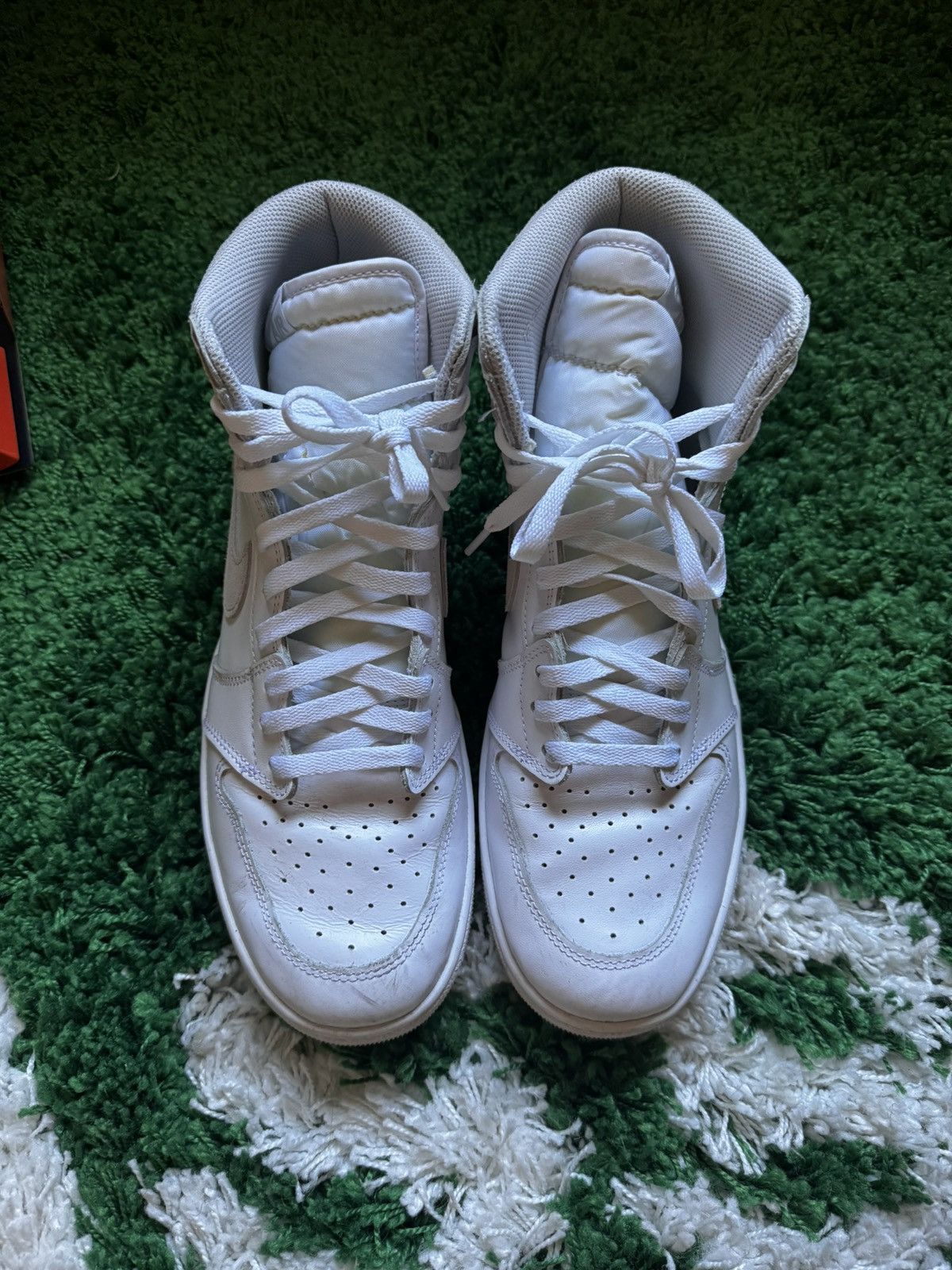 high 85 neutral grey