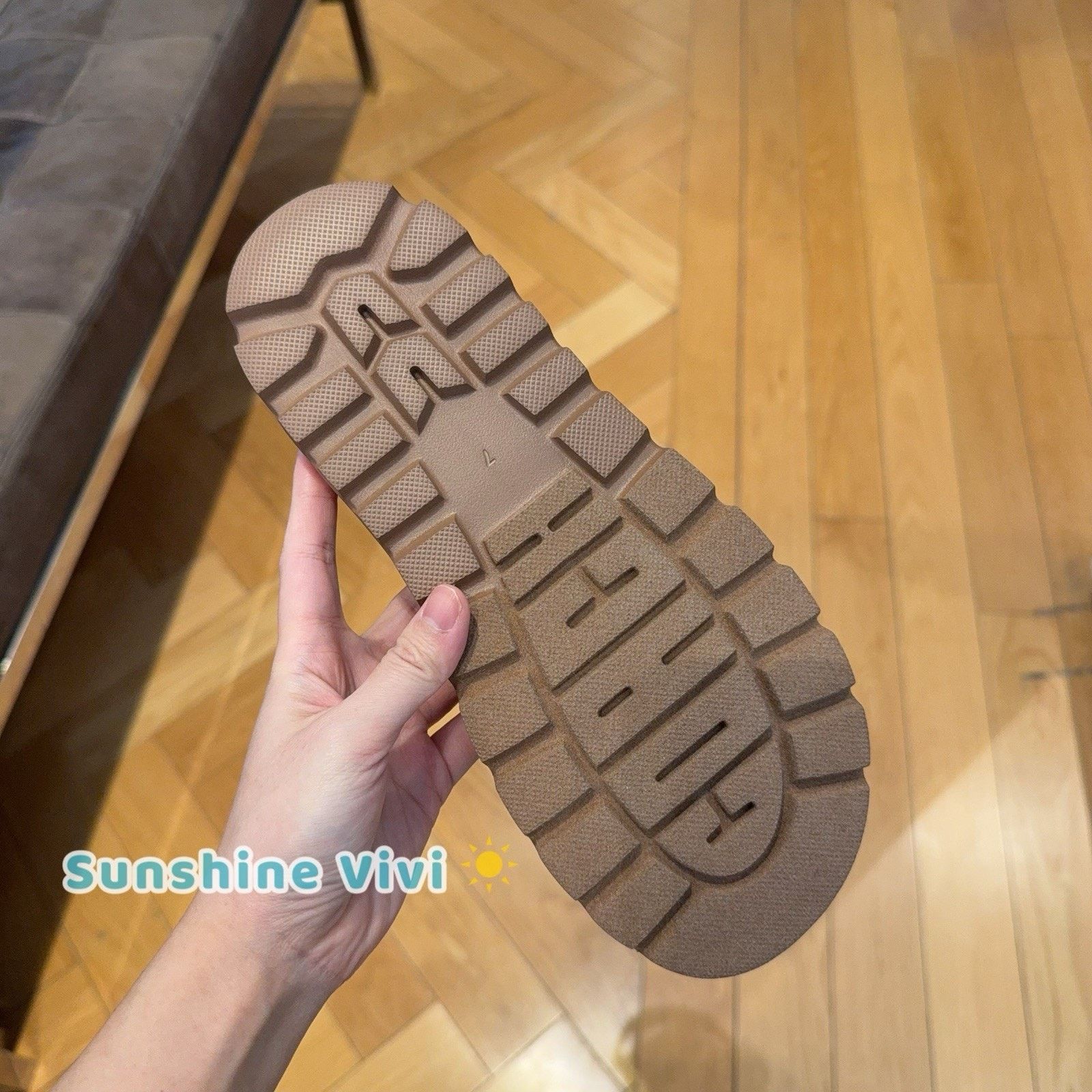 Coach NEW COACH Women Brynn Sandal Crystal Tan CEF38 us6.5 Size US 6.5 / IT 36.5 - 5 Thumbnail