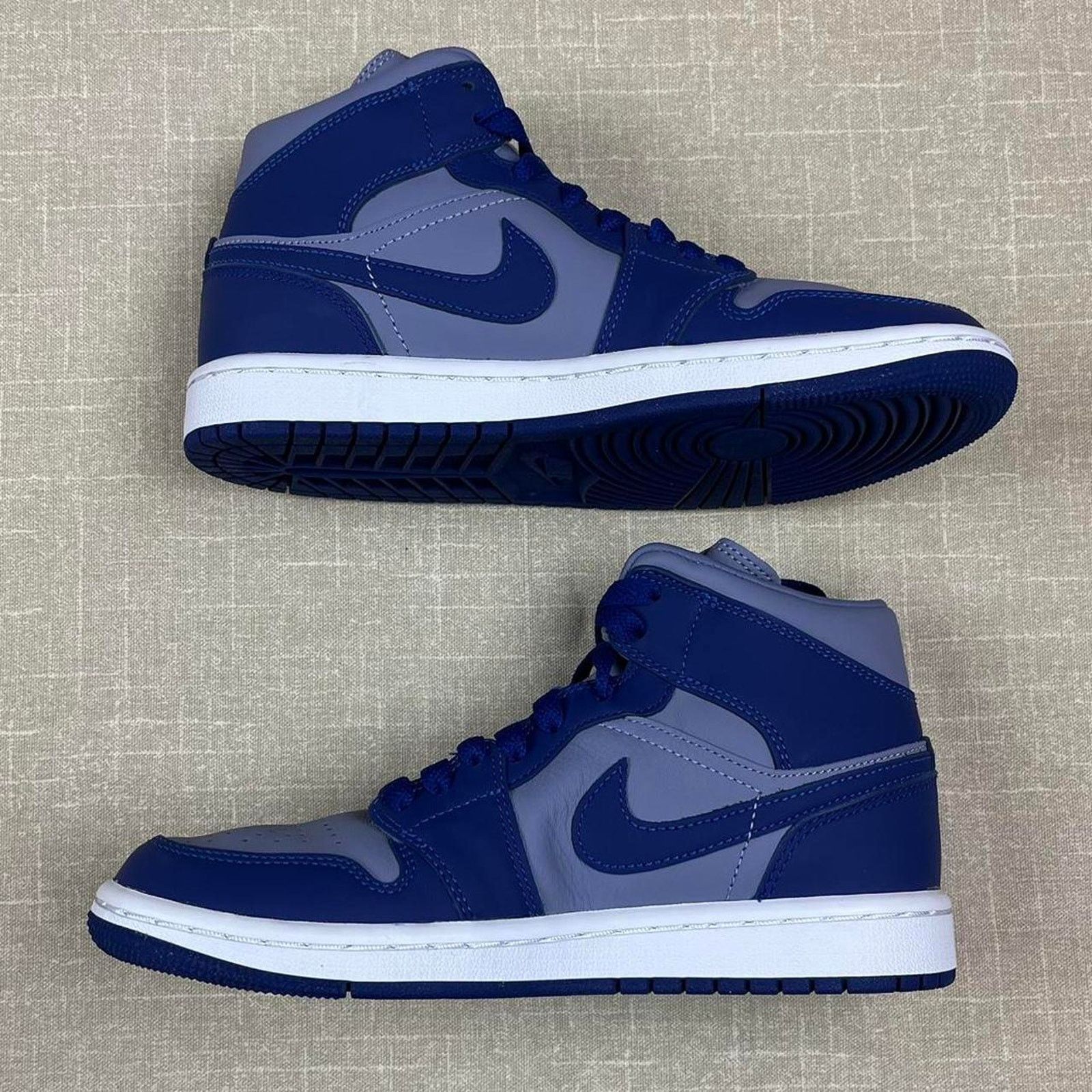 Jordan Brand Jordan 1 Mid "Iron Purple" Size US 6 / IT 36 - 4 Thumbnail