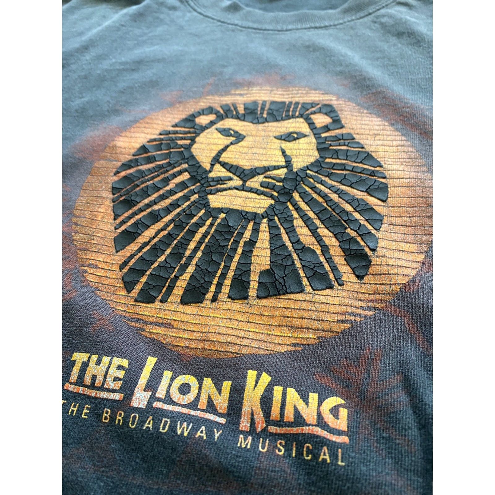 Disney Disney The Lion King Broadway Musical Chicago T-Shirt Double-Sided XL Unisex Adults Black Cotton Vintage Disney Shirt Mens Size US XL / EU 56 / 4 - 3 Thumbnail