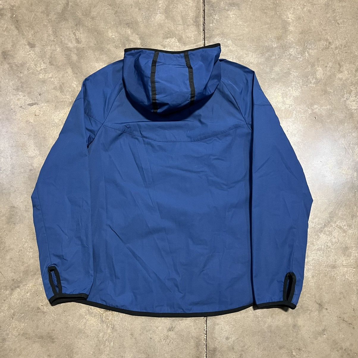 Nike Nike International Windbreaker Jacket Lightweight Hooded Y2K Size US L / EU 52-54 / 3 - 6 Thumbnail