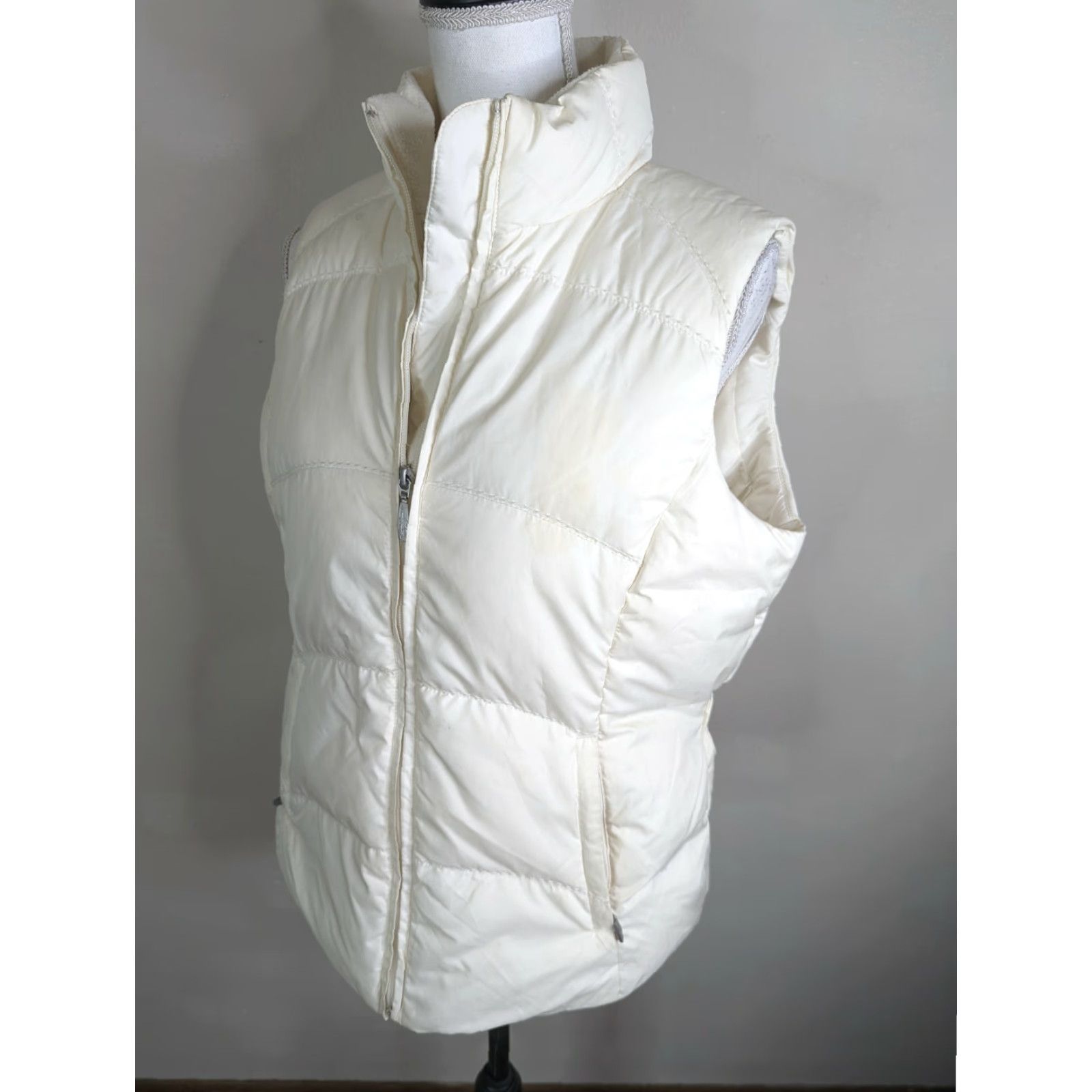 Eddie Bauer VINTAGE Eddie Bauer Vest Womens M White Goose Down Quilted Puffer Full Zip Winter Size M / US 6-8 / IT 42-44 - 4 Thumbnail