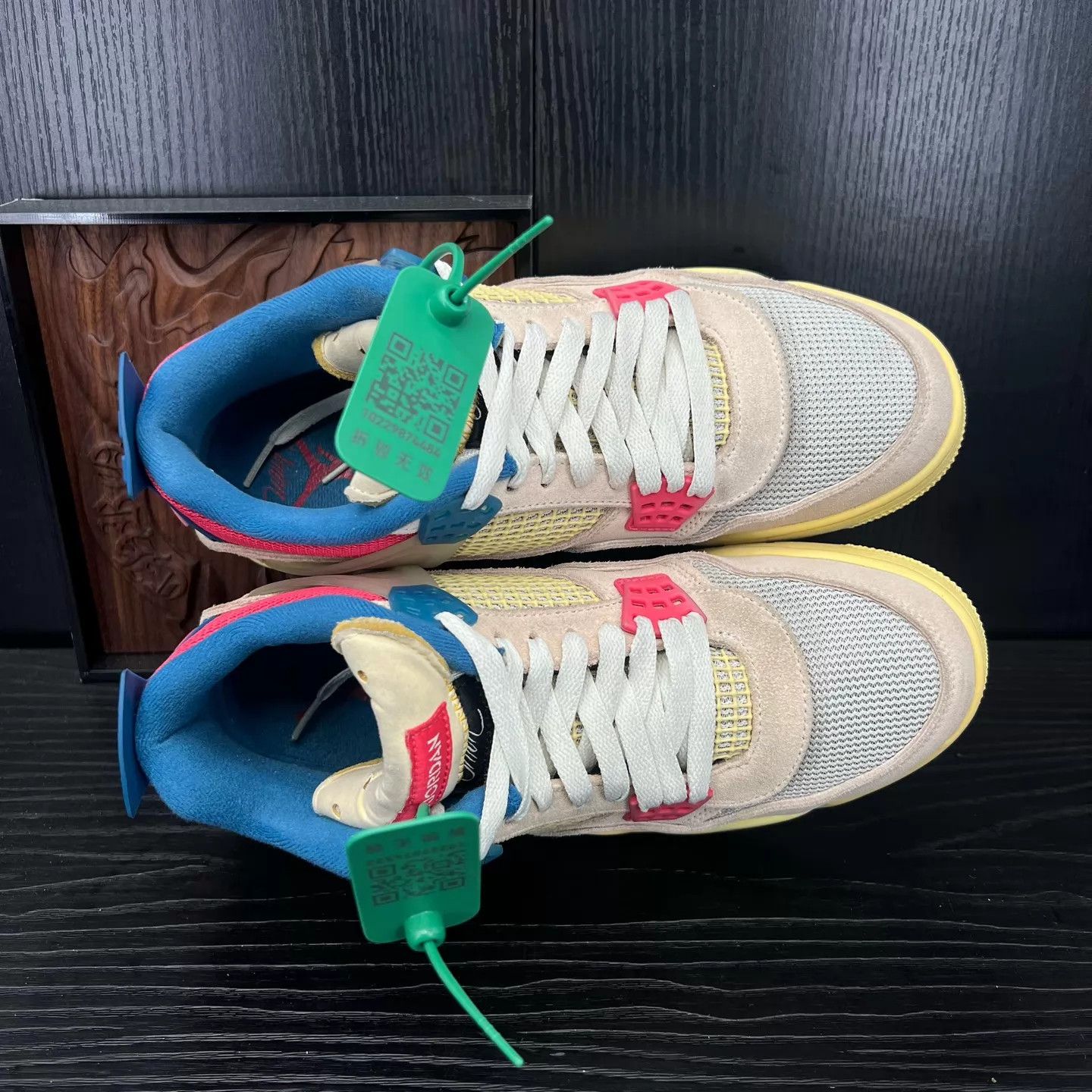Nike AJ4 Union Pink Size 42 Size US 9 / EU 42 - 6 Thumbnail