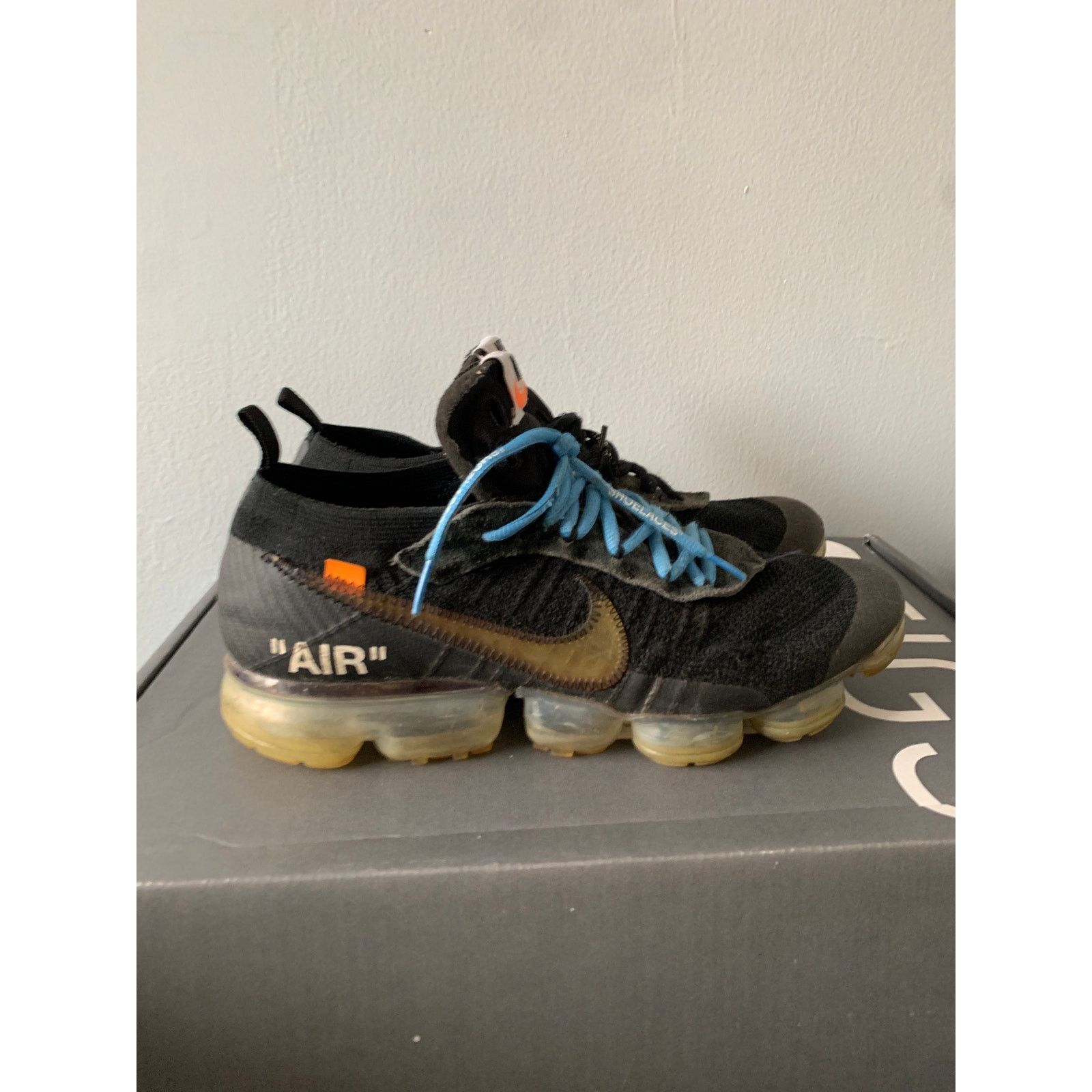 Nike Nike Air VaporMax Off-White Black 2018 Size 10.5 Used Size US 10.5 / EU 43-44 - 3 Thumbnail