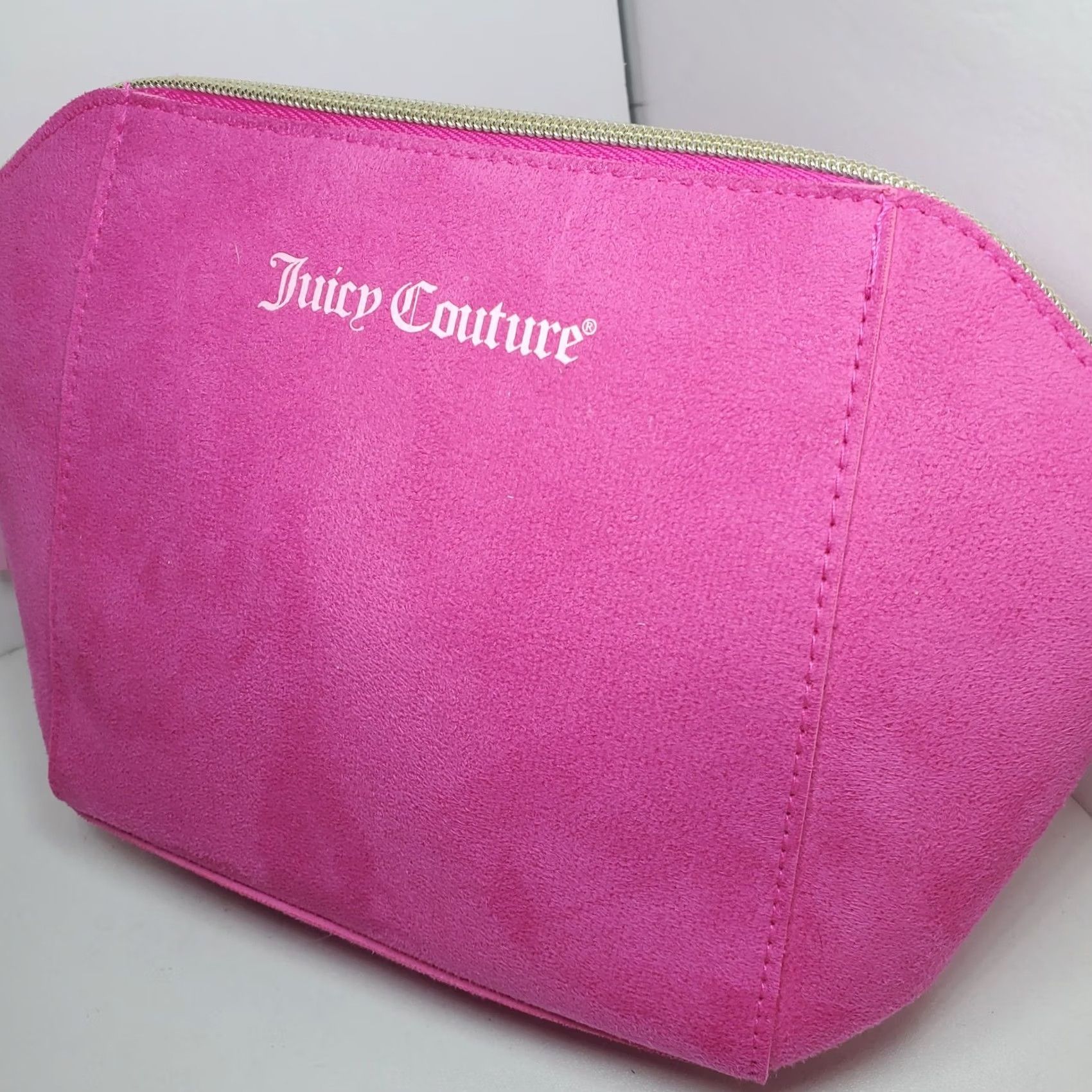 Juicy Couture Juicy Couture Zip Pouch Cosmetic Bag Faux Suede New NWOT Bright Pink & Gold Zip Size ONE SIZE - 2 Thumbnail