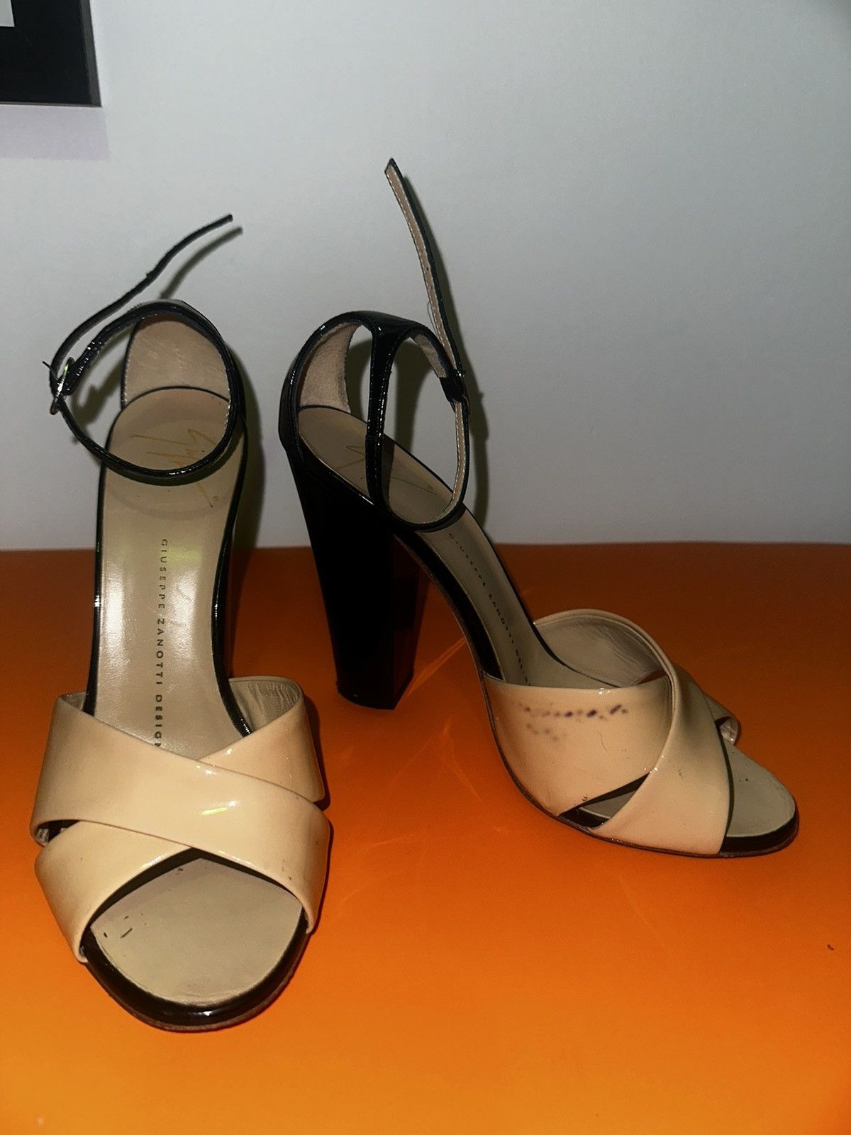 Giuseppe Zanotti Giuseppe zanotti heels black & beige Size US 5.5 / IT 35.5 - 3 Thumbnail