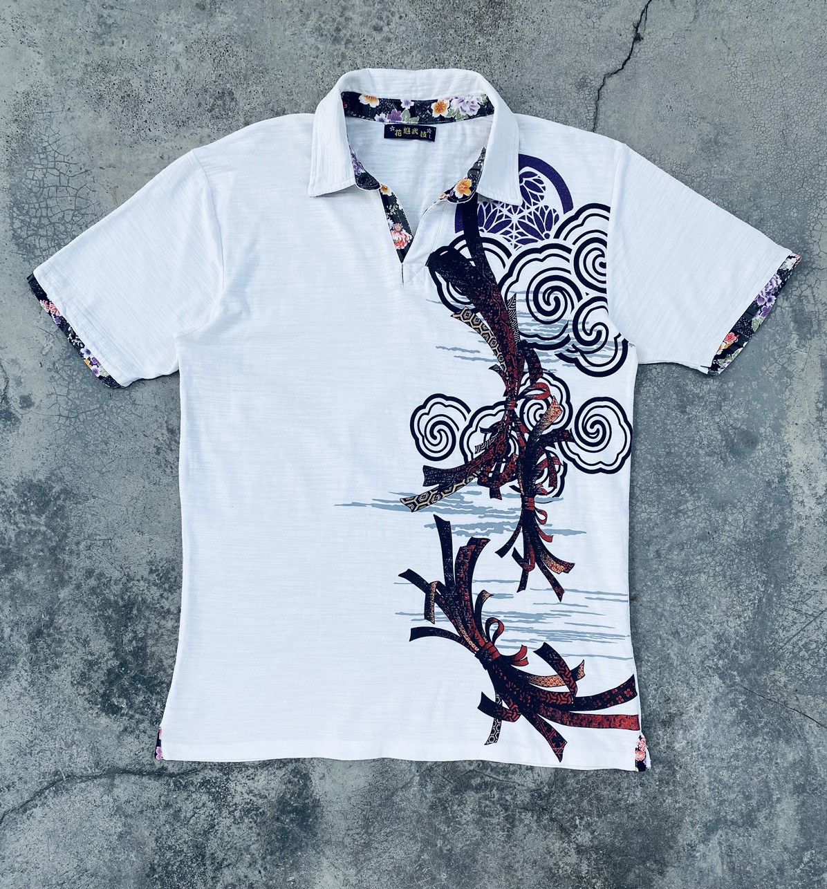 Vintage Vintage Sukajan Devil Back Print Open Collar Tees Size US L / EU 52-54 / 3 - 1 Thumbnail